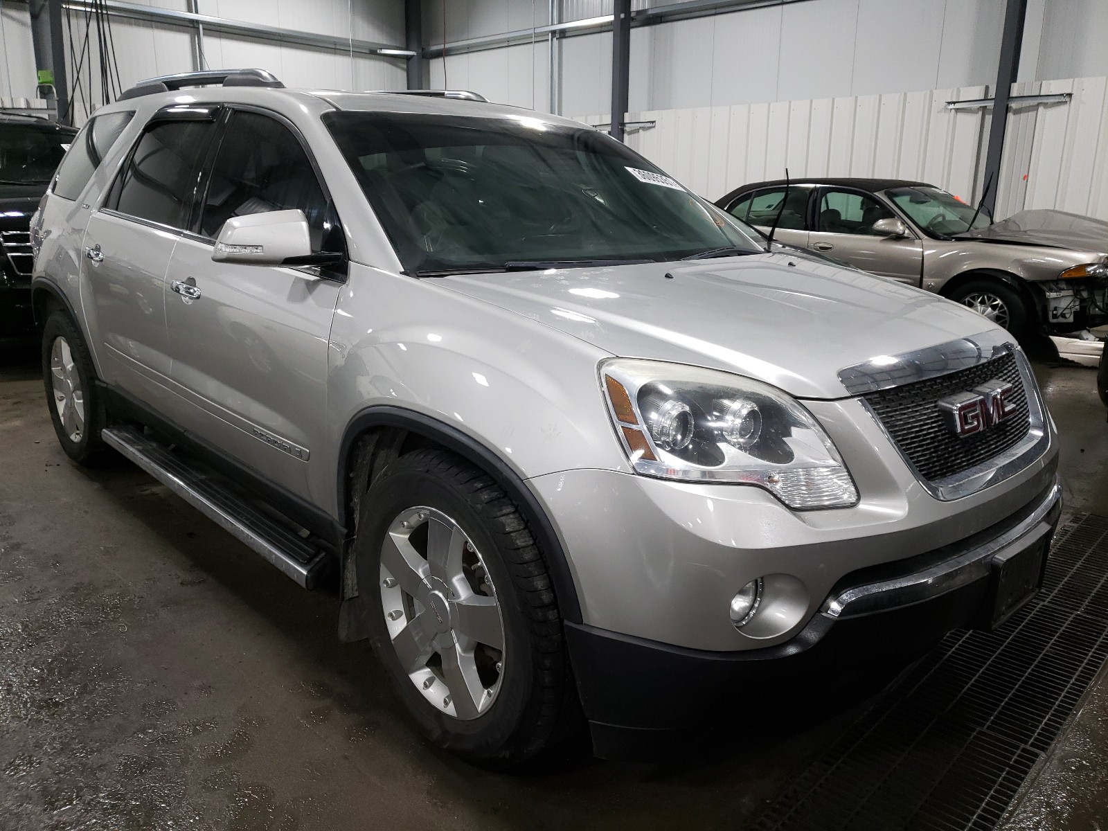 GMC ACADIA SLT 2007 with VIN 1GKEV33787J111227 - Photo from auction