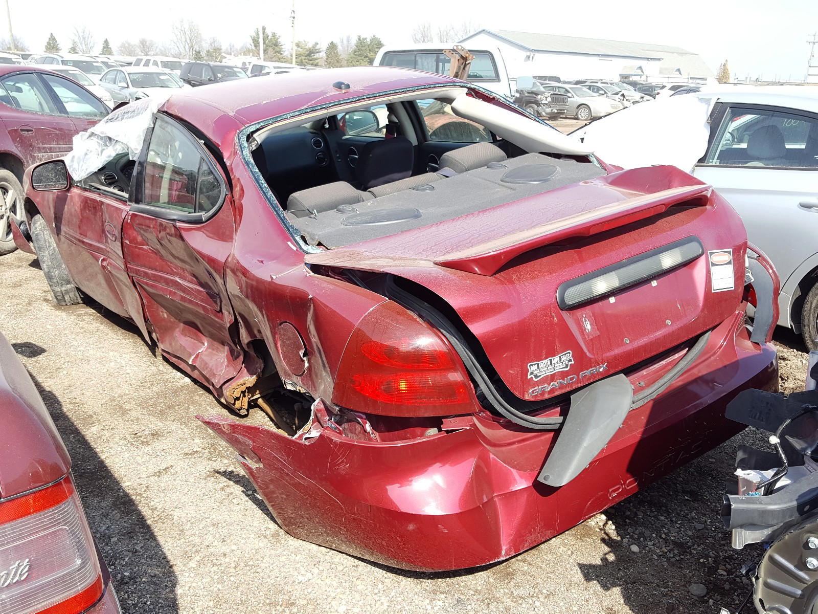 Photo 3 from auction – 2006 PONTIAC GRAND PRIX with VIN 2G2WP552X61188900