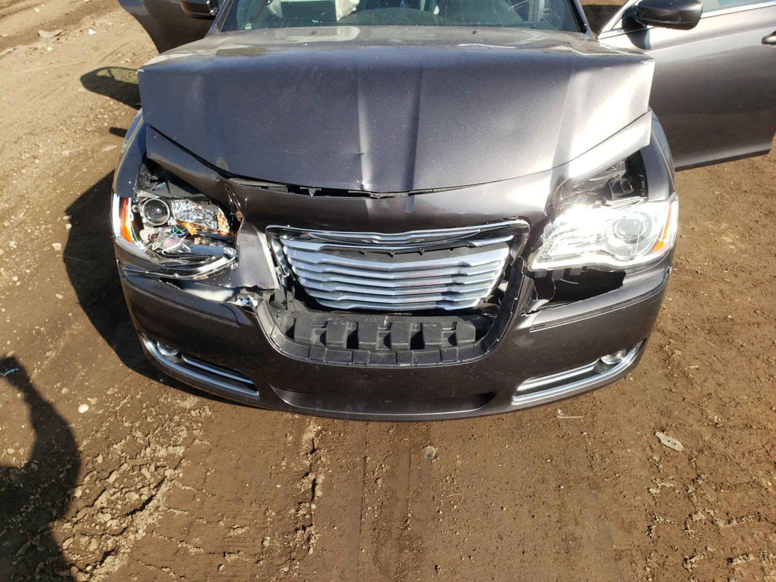 Photo 7 from auction – 2014 CHRYSLER 300 with VIN 2C3CCARGXEH280432