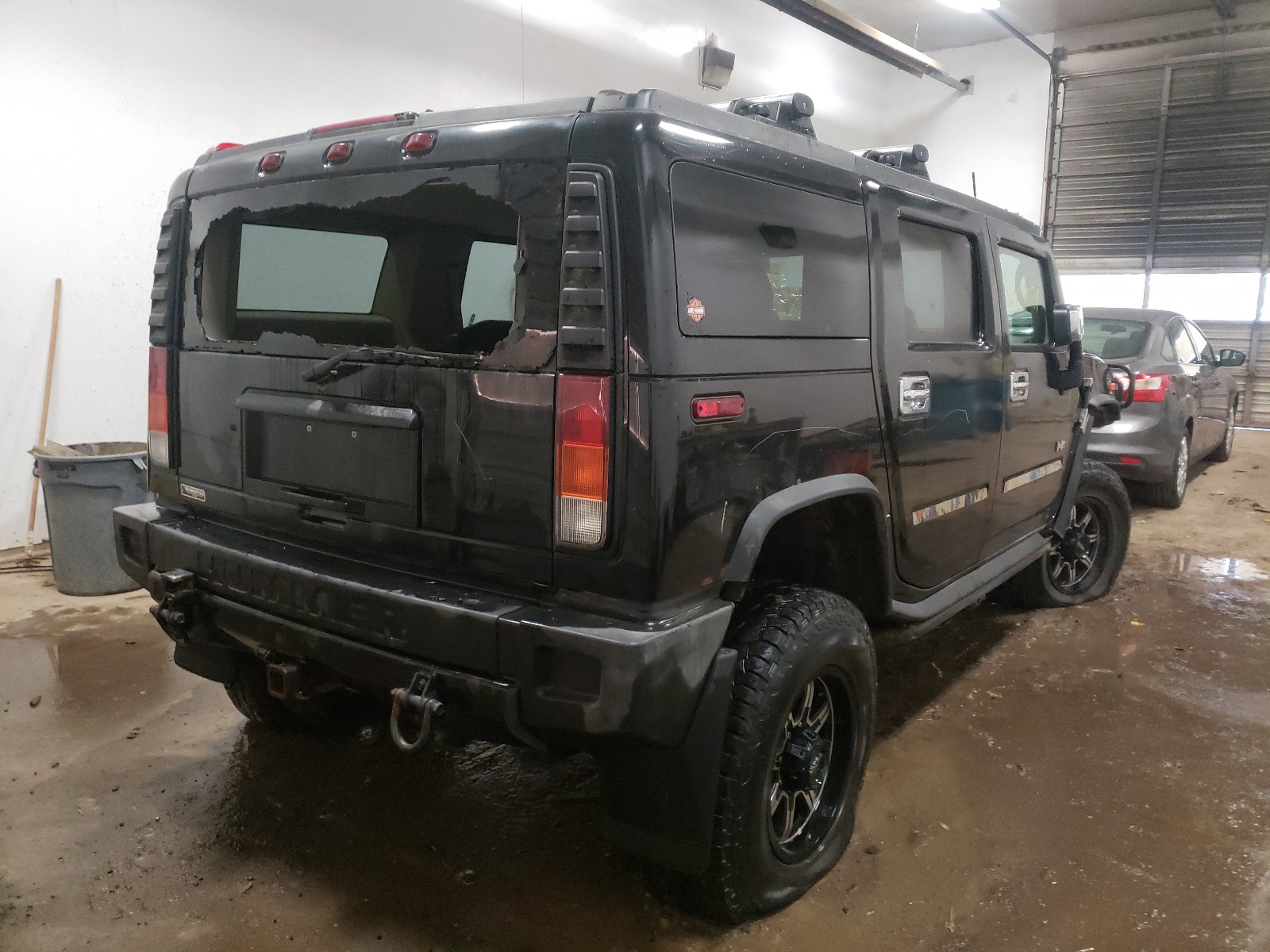 Foto 4 de la subasta – 2003 HUMMER H2 con VIN 5GRGN23UX3H145500