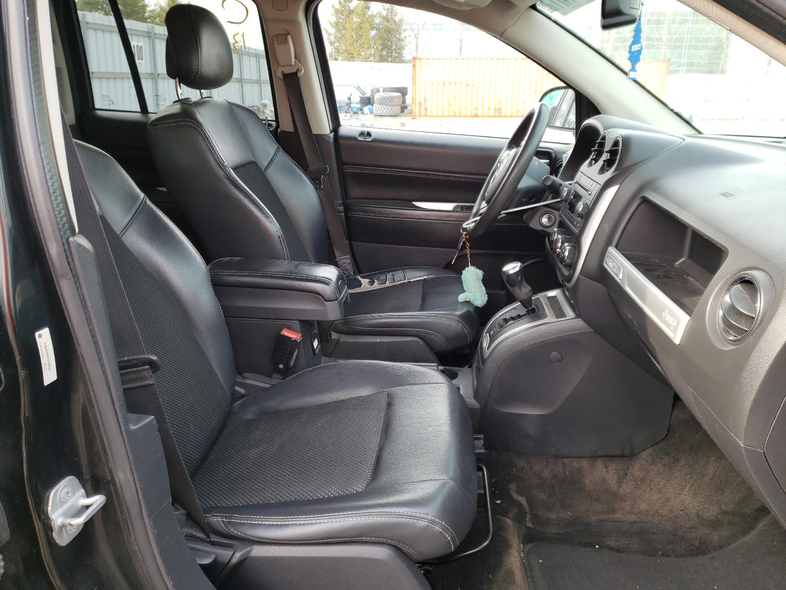 Photo 5 from auction – 2014 JEEP COMPASS SP with VIN 1C4NJDABXED768952