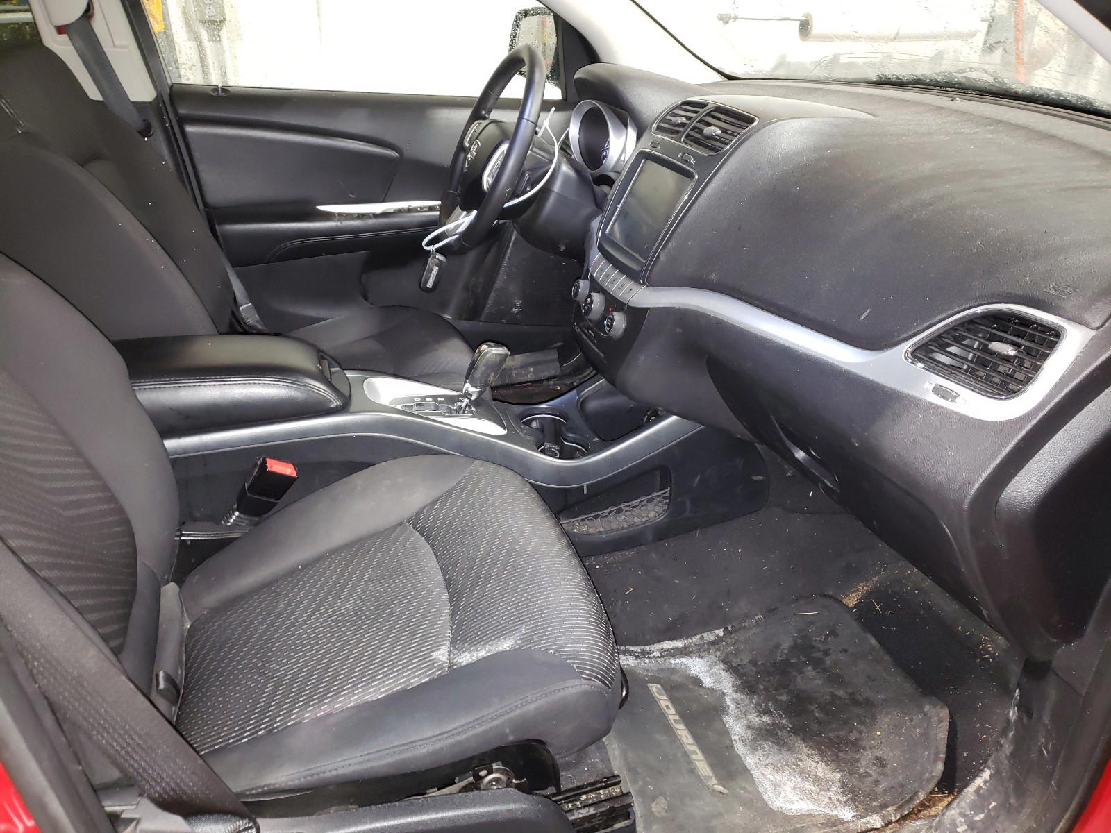 Photo 5 from auction – 2012 DODGE JOURNEY SX with VIN 3C4PDDBG4CT258369