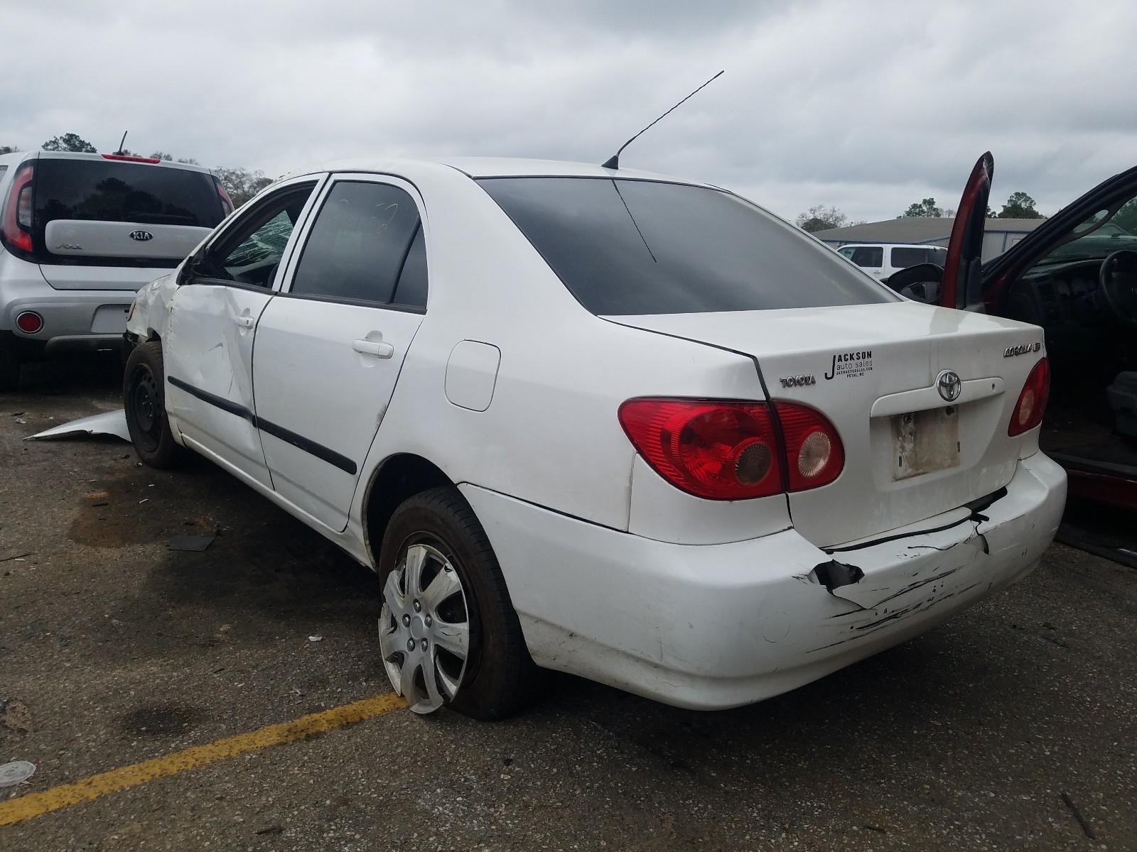 Photo 3 from auction – 2008 TOYOTA COROLLA CE with VIN 1NXBR32E88Z029156