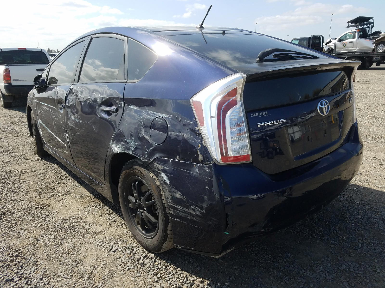 Photo 3 from auction – 2013 TOYOTA PRIUS with VIN JTDKN3DU8D1627652