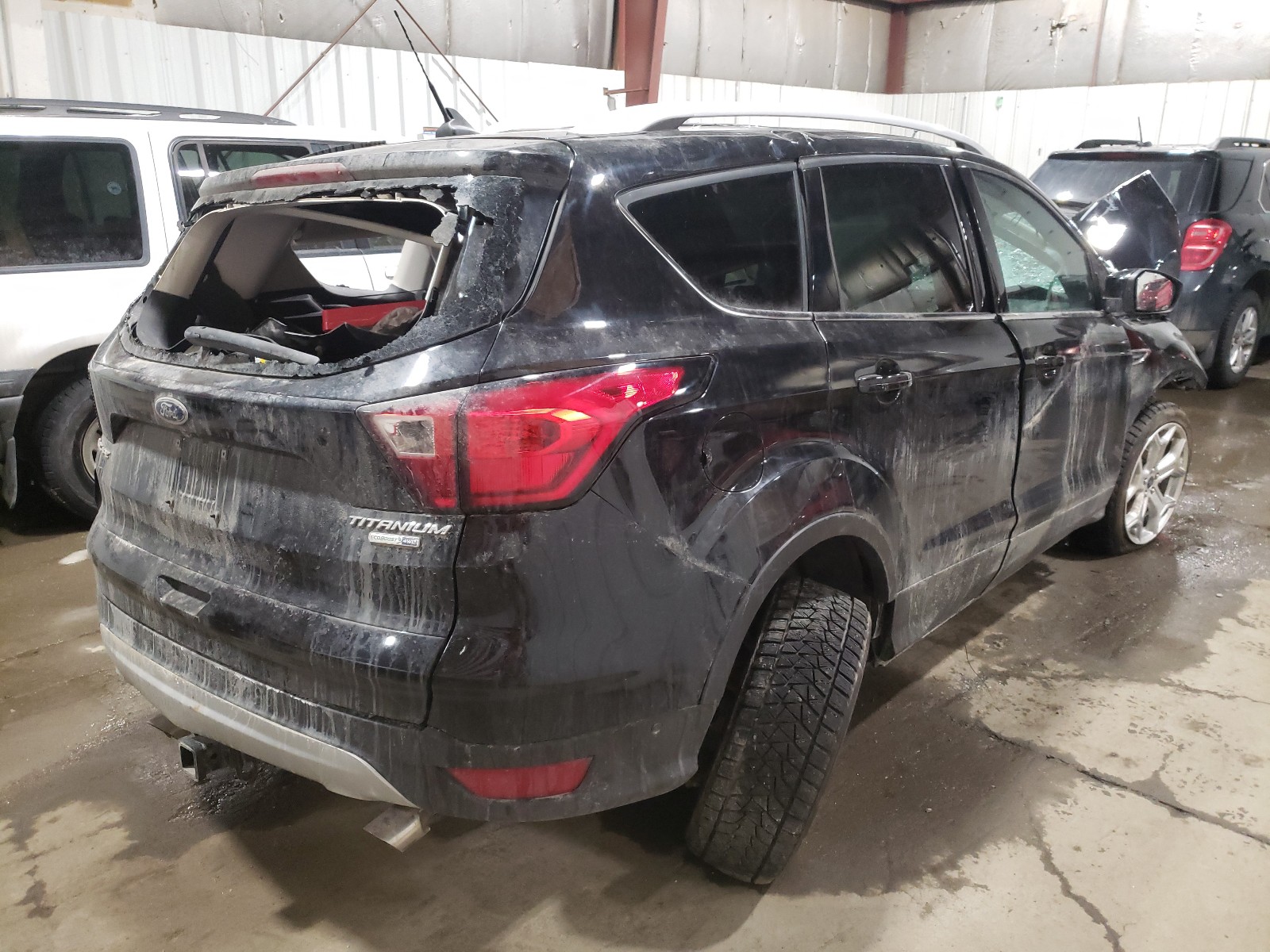 Photo 4 from auction – 2019 FORD ESCAPE TIT with VIN 1FMCU9J92KUB29089