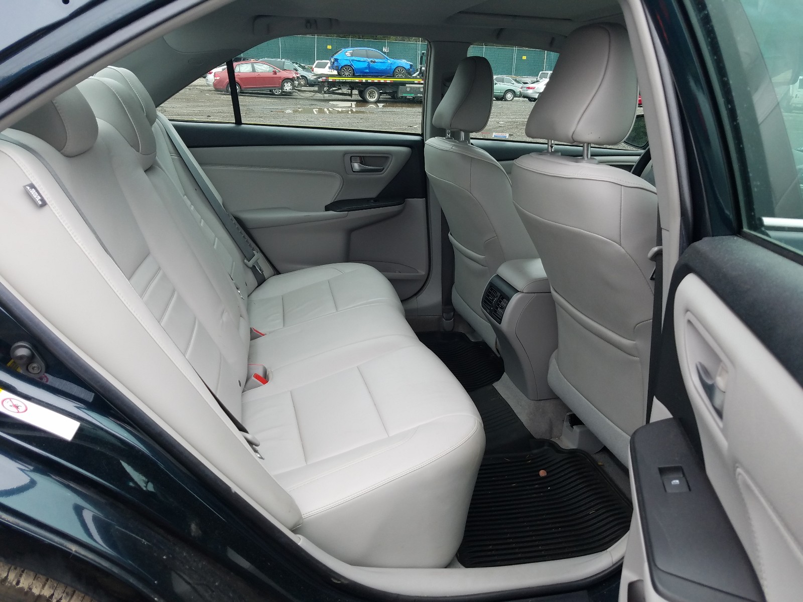 Photo 6 from auction – 2016 TOYOTA CAMRY HYBR with VIN 4T1BD1FK4GU182702