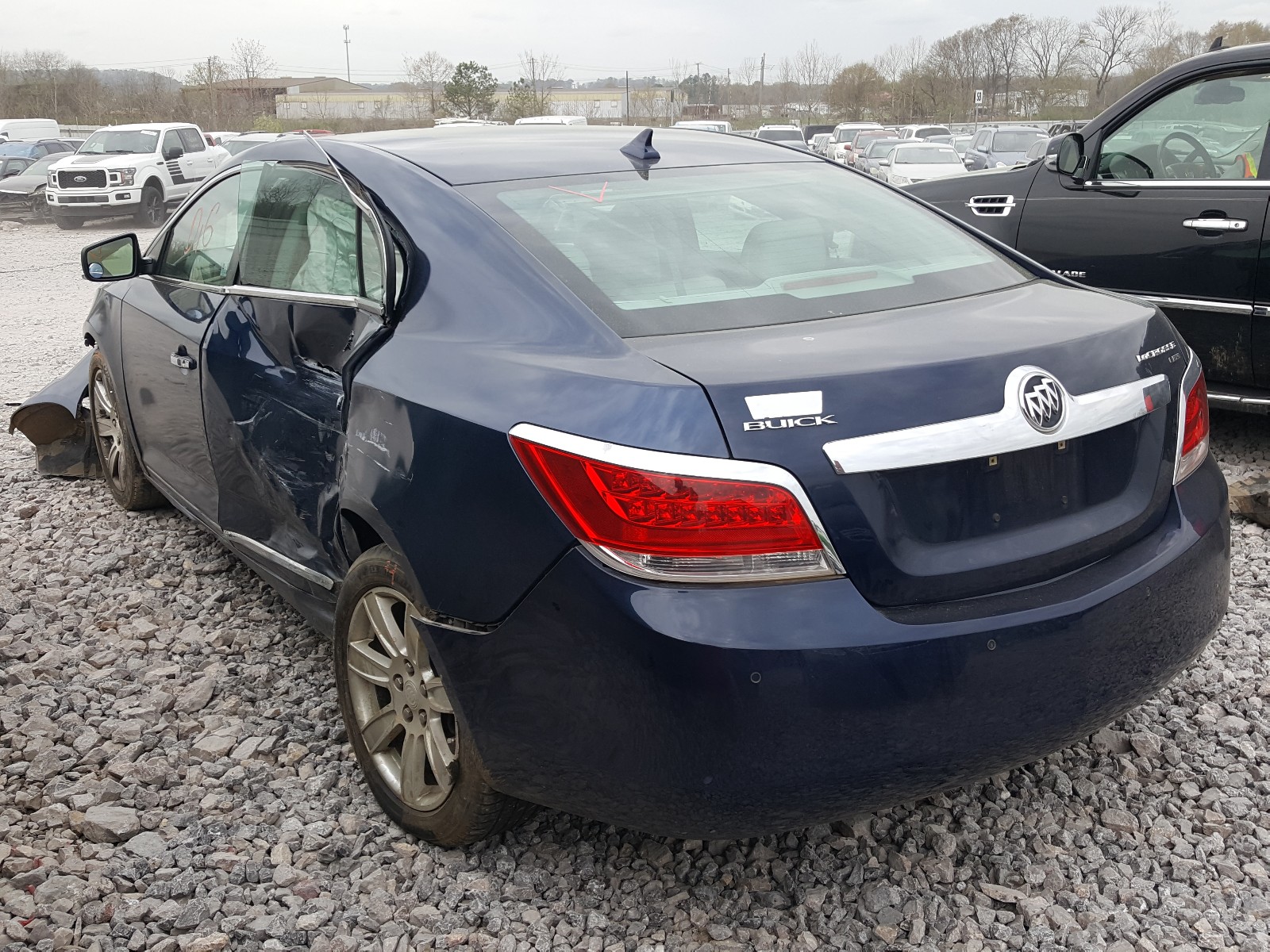 Photo 3 from auction – 2010 BUICK LACROSSE C with VIN 1G4GC5EG8AF235474