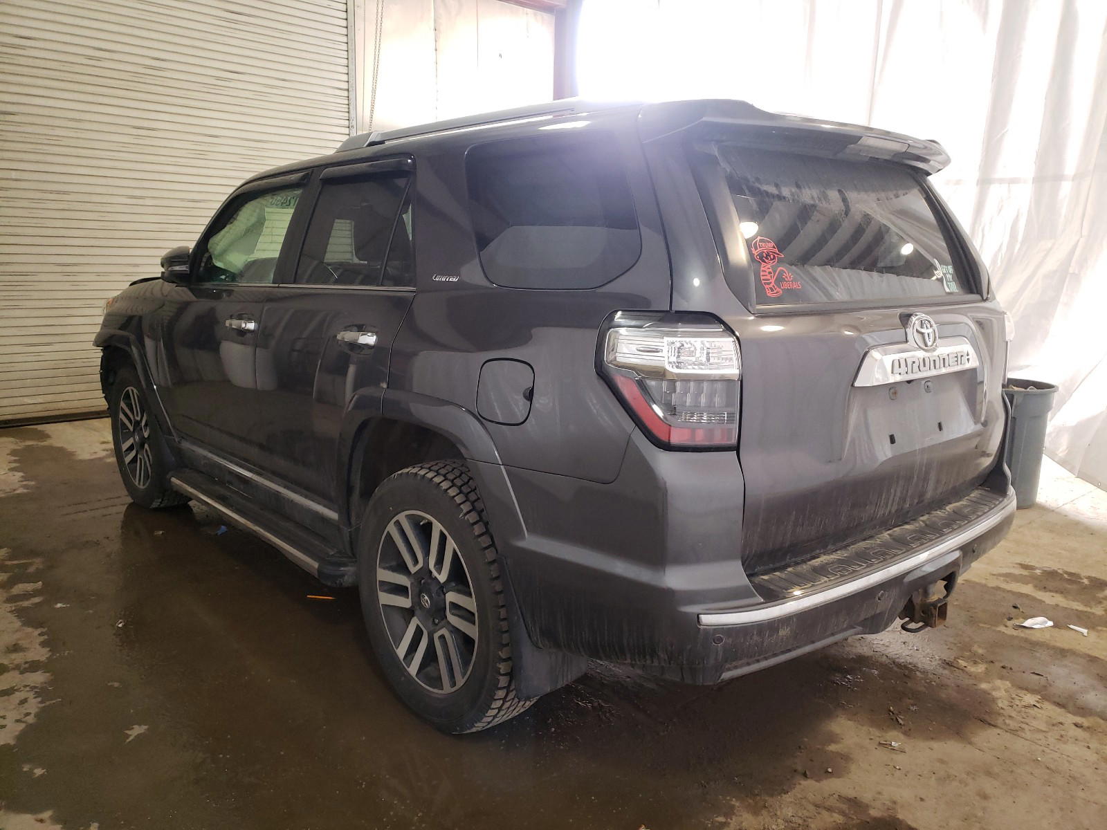 Photo 3 from auction – 2014 TOYOTA 4RUNNER SR with VIN JTEBU5JR0E5201314