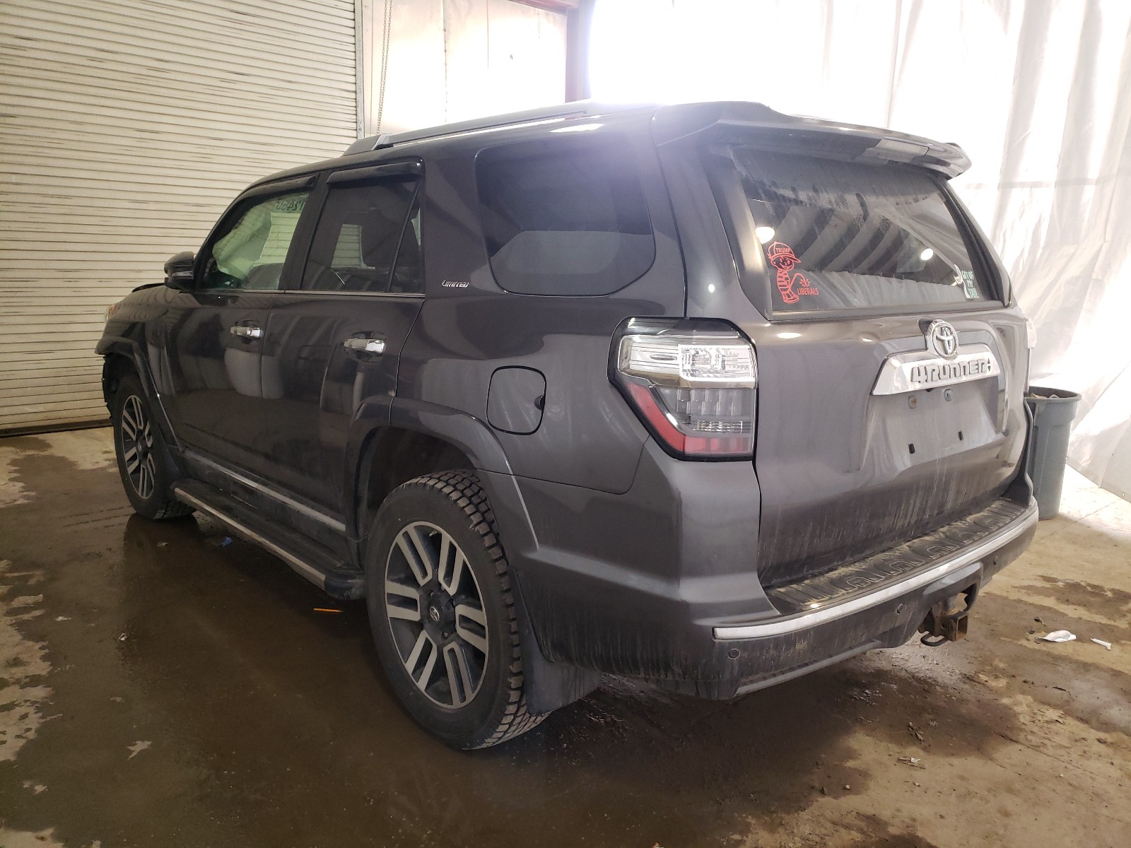Zdjęcie 3 z aukcji – 2014 TOYOTA 4RUNNER SR z VIN JTEBU5JR0E5201314