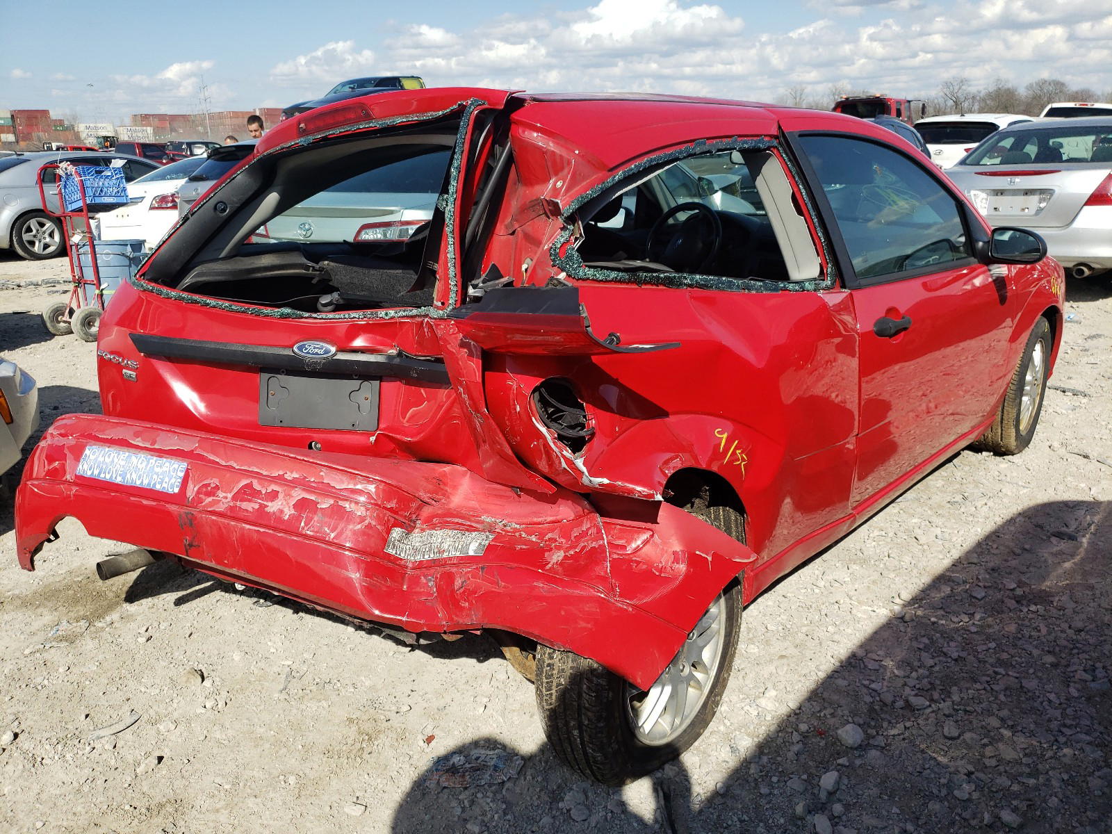 Photo 4 from auction – 2006 FORD FOCUS with VIN 1FAFP31N46W152506