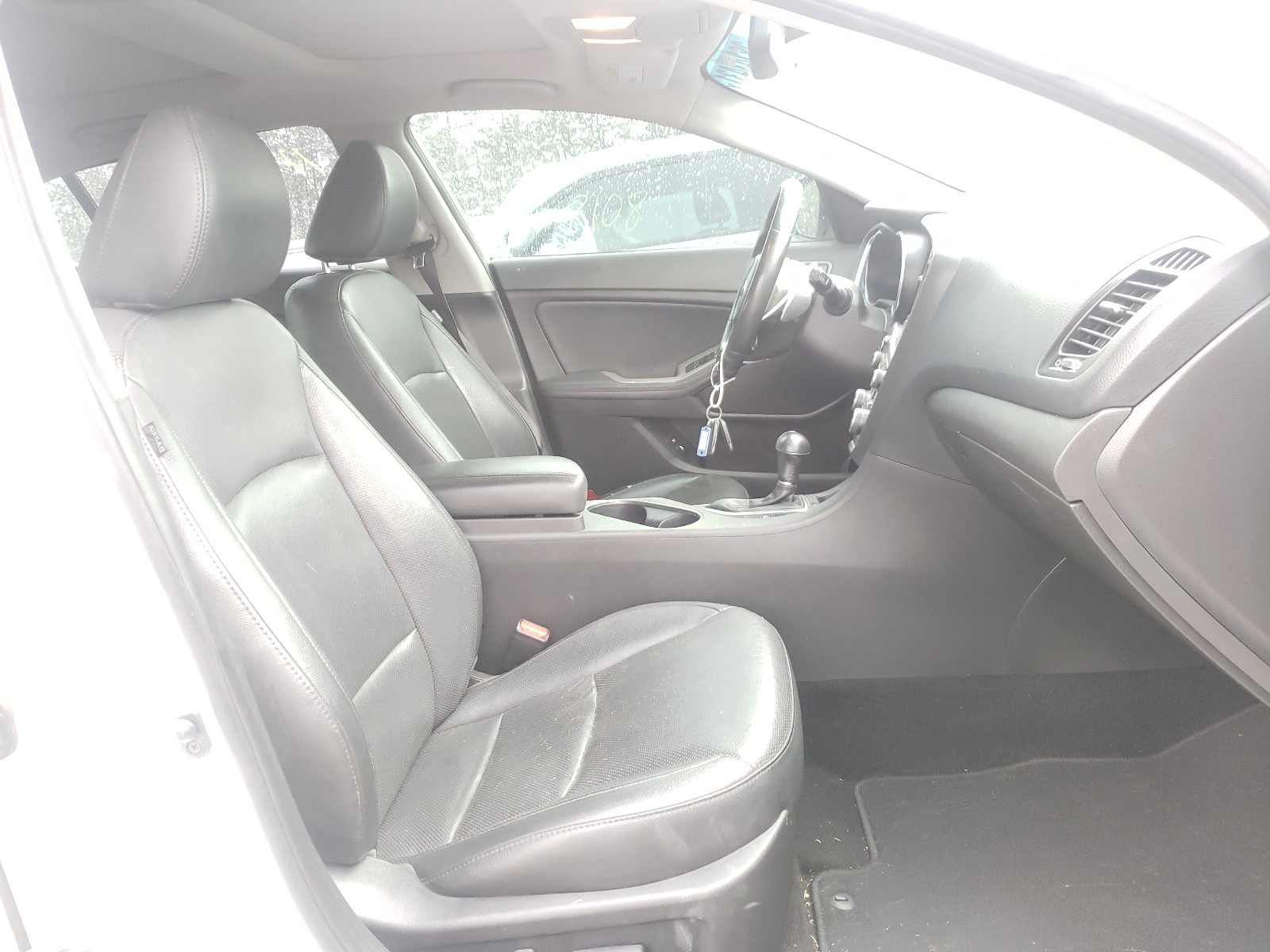 Zdjęcie 15 z aukcji – 2014 KIA OPTIMA SX z VIN 5XXGR4A65EG265159