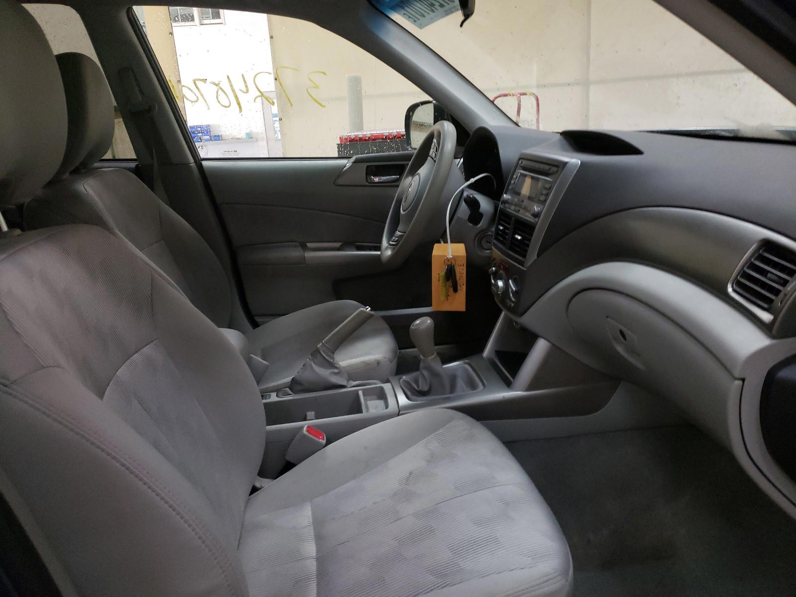 Photo 5 from auction – 2009 SUBARU FORESTER 2 with VIN JF2SH63689G743449