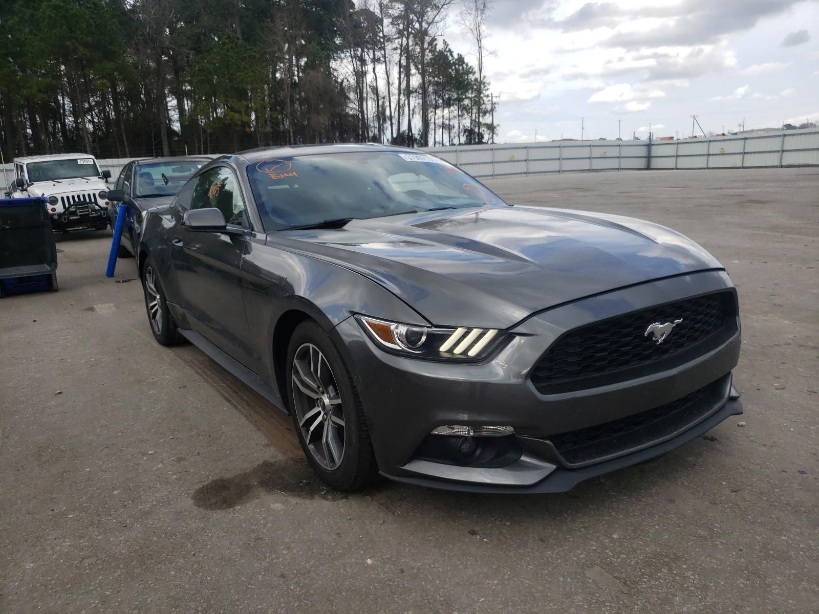 FORD MUSTANG 2016 with VIN 1FA6P8TH9G5210895 - Photo from auction