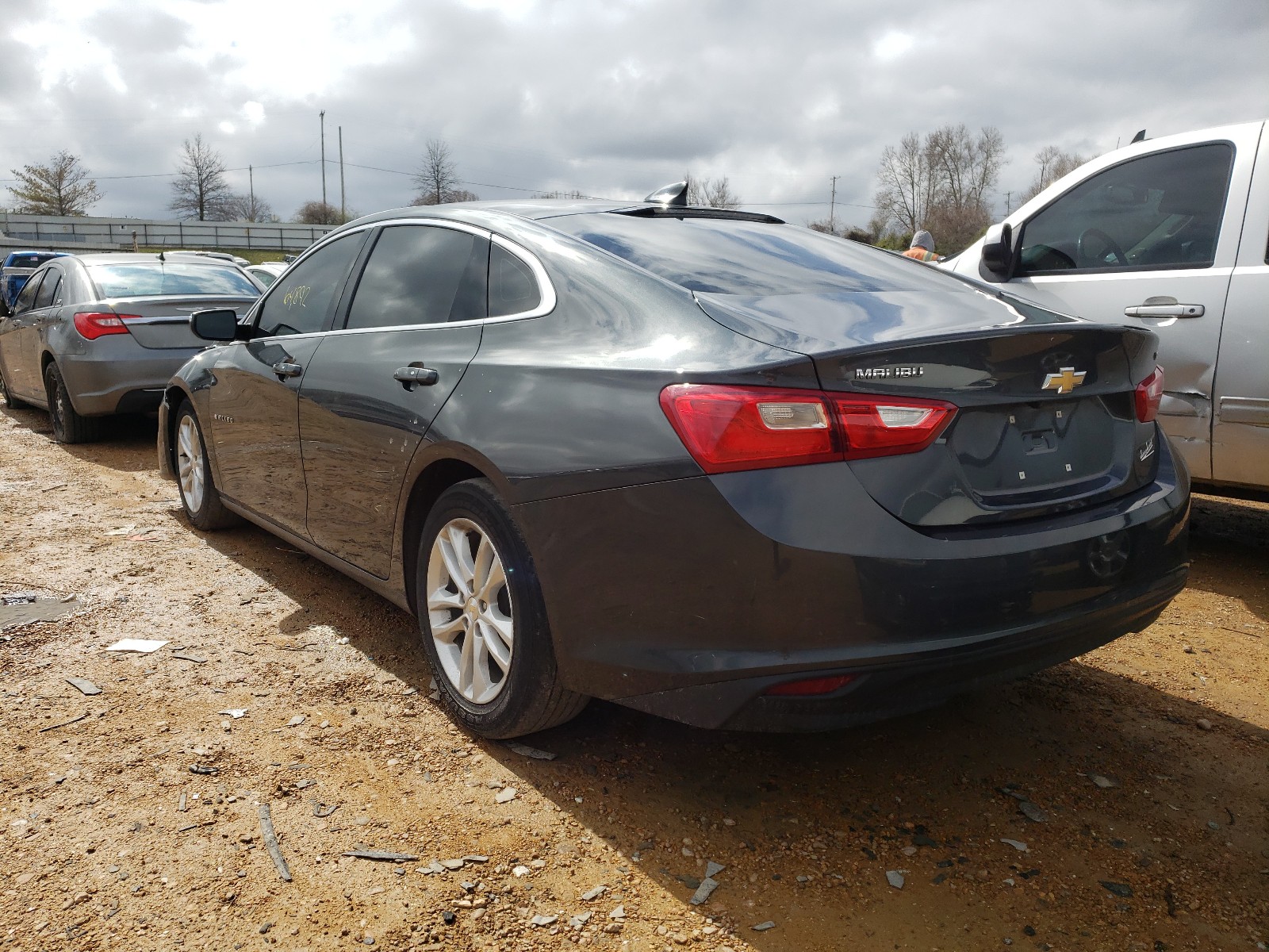 Photo 3 from auction – 2017 CHEVROLET MALIBU LT with VIN 1G1ZE5ST0HF167327