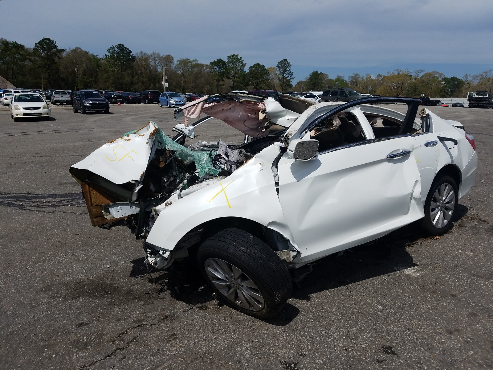 Photo 2 from auction – 2015 HONDA ACCORD EX with VIN 1HGCR2F7XFA112344