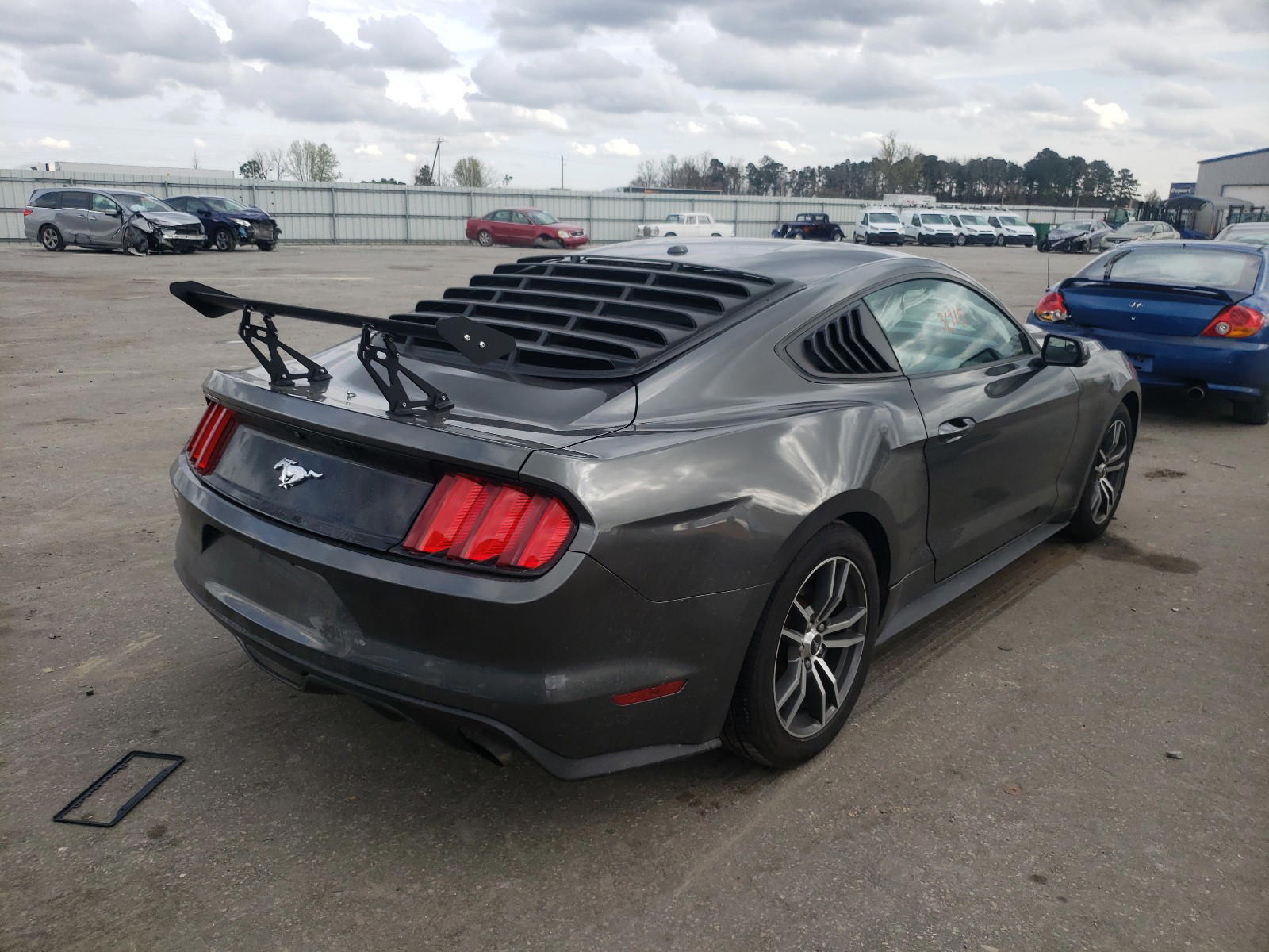 Photo 4 from auction – 2016 FORD MUSTANG with VIN 1FA6P8TH9G5210895