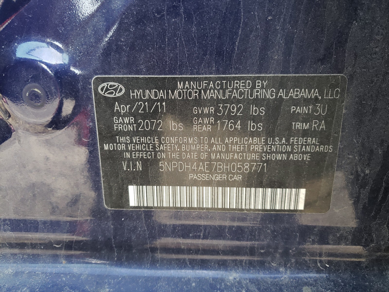 Photo 10 from auction – 2011 HYUNDAI ELANTRA GL with VIN 5NPDH4AE7BH058771