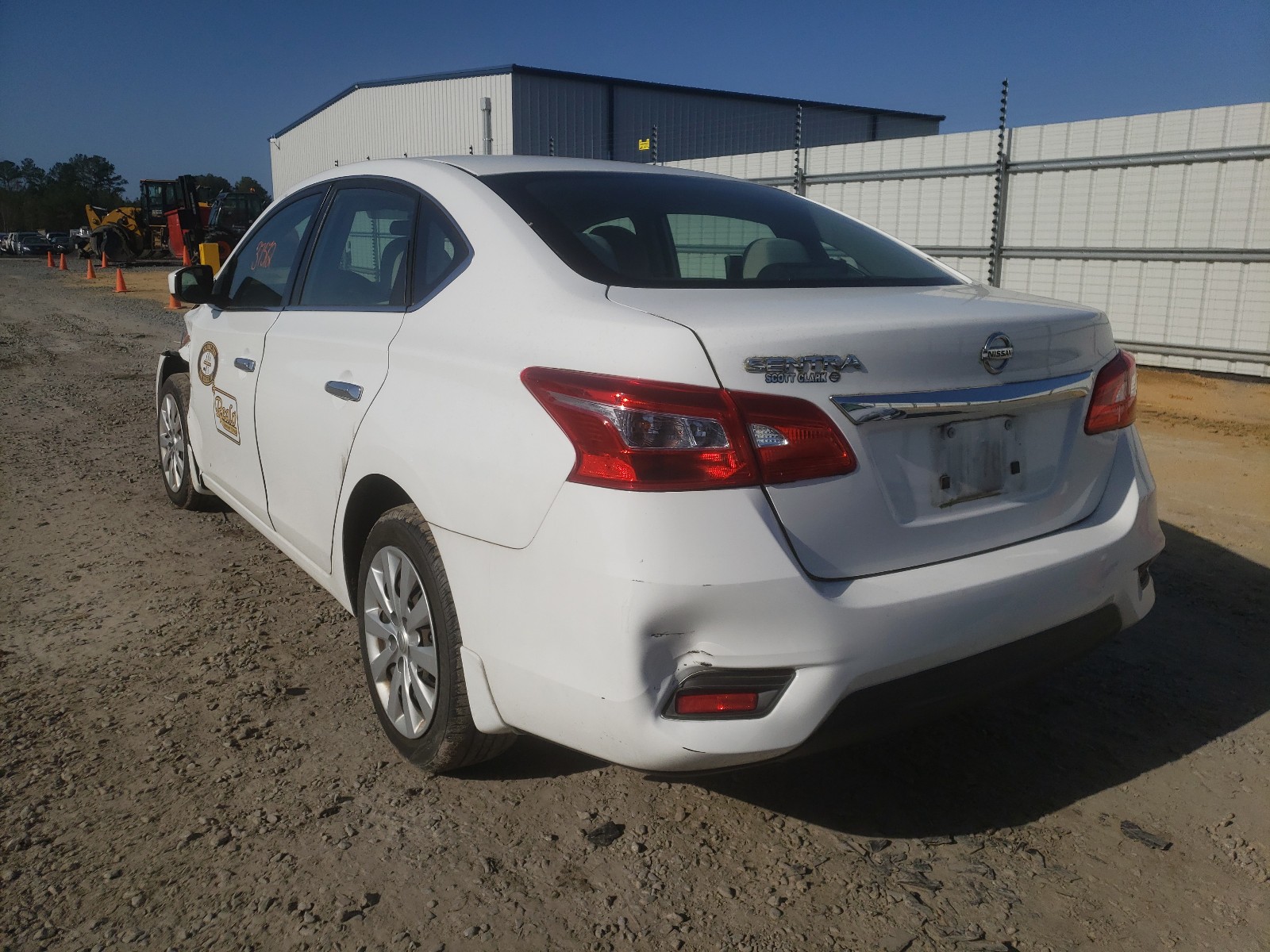 Photo 3 from auction – 2017 NISSAN SENTRA S with VIN 3N1AB7AP3HY205089
