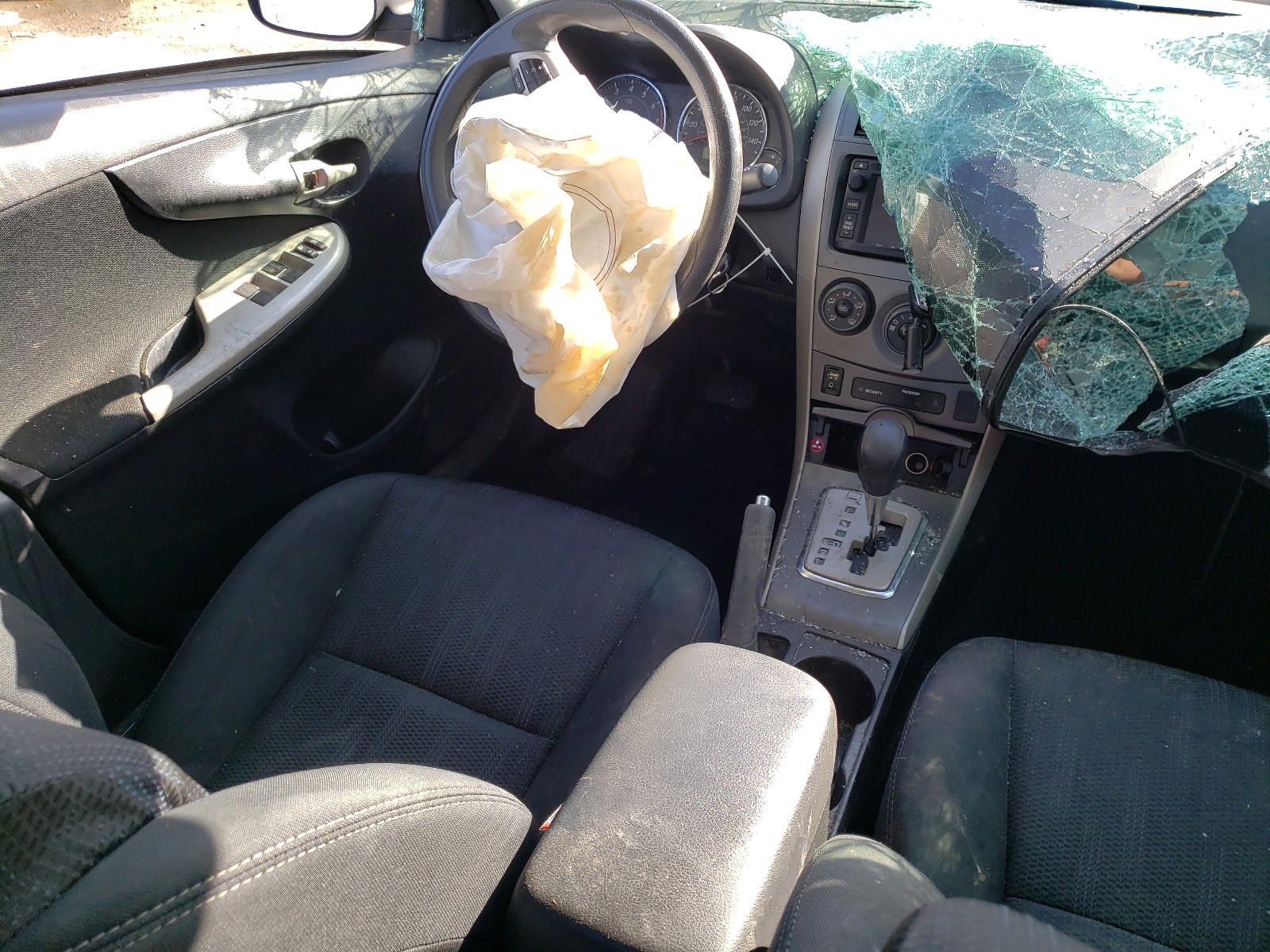 Photo 9 from auction – 2013 TOYOTA COROLLA BA with VIN 2T1BU4EEXDC998579