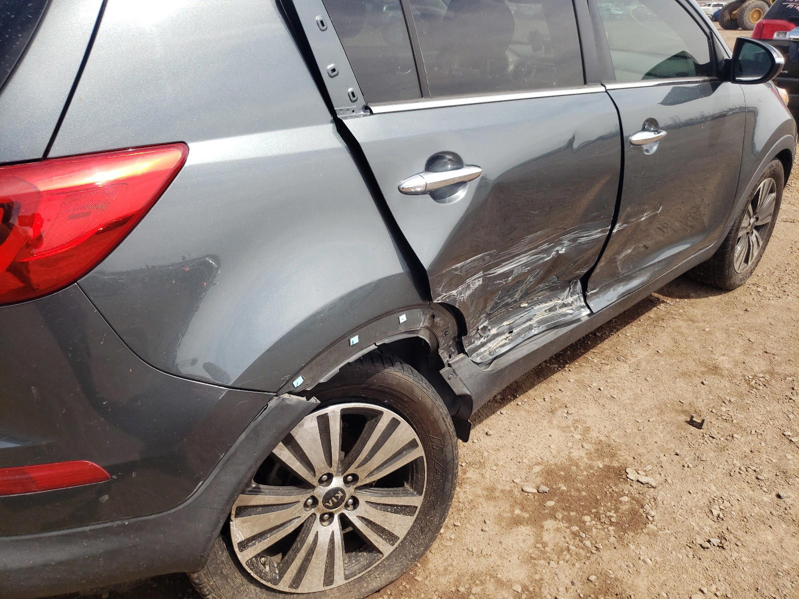 Photo 9 from auction – 2014 KIA SPORTAGE E with VIN KNDPC3AC1E7558759