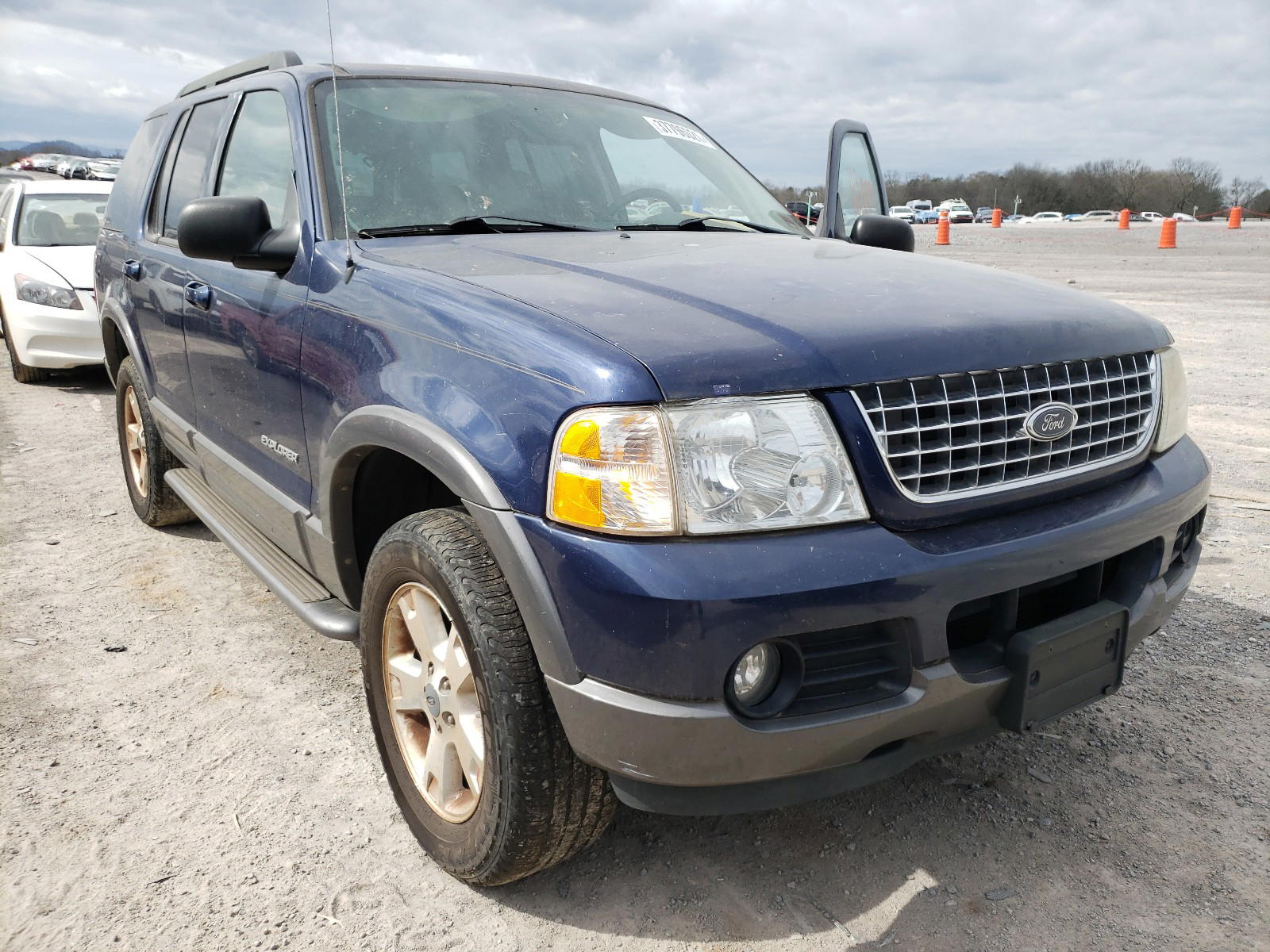 FORD EXPLORER 2005 with VIN 1FMZU63K85UA20634 - Photo from auction