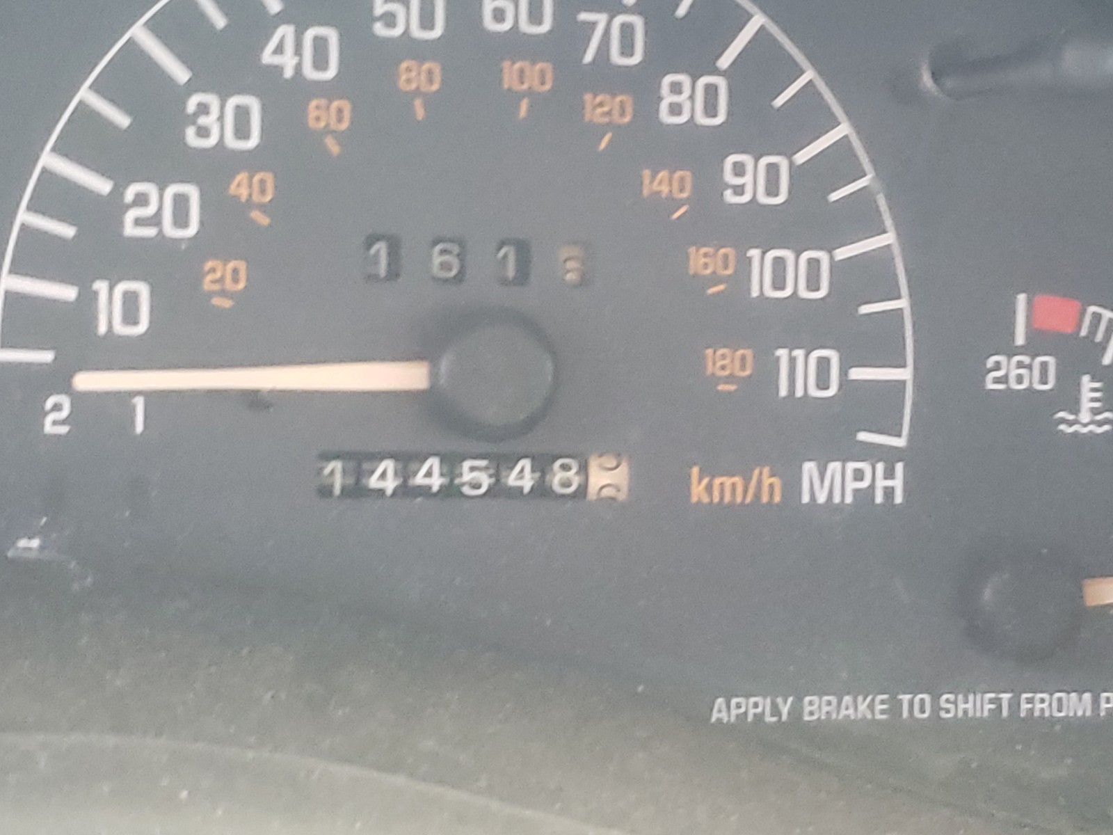 Photo 8 from auction – 2003 PONTIAC GRAND PRIX with VIN 1G2WP52K33F180811