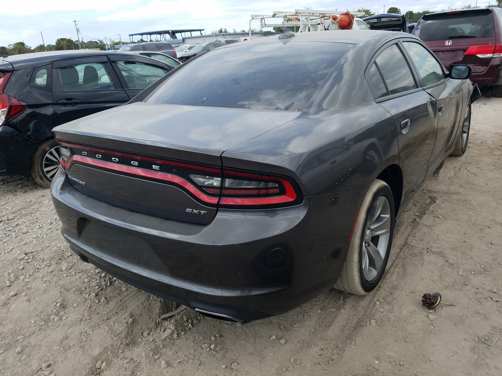 Photo 4 from auction – 2017 DODGE CHARGER SX with VIN 2C3CDXHG7HH530800
