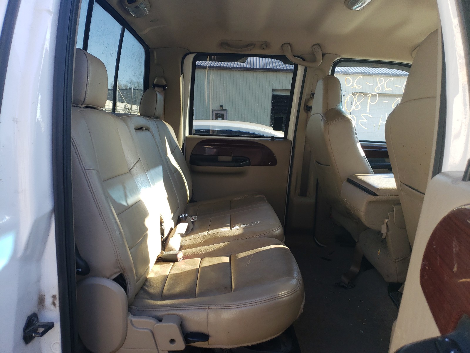 Photo 6 from auction – 2006 FORD F250 SUPER with VIN 1FTSW20516ED18977