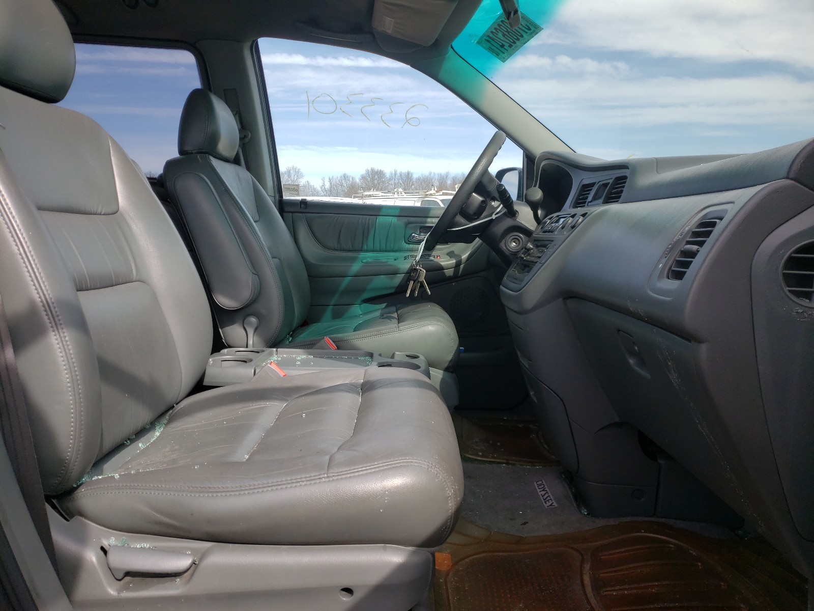 Photo 5 from auction – 2004 HONDA ODYSSEY EX with VIN 5FNRL18934B038658
