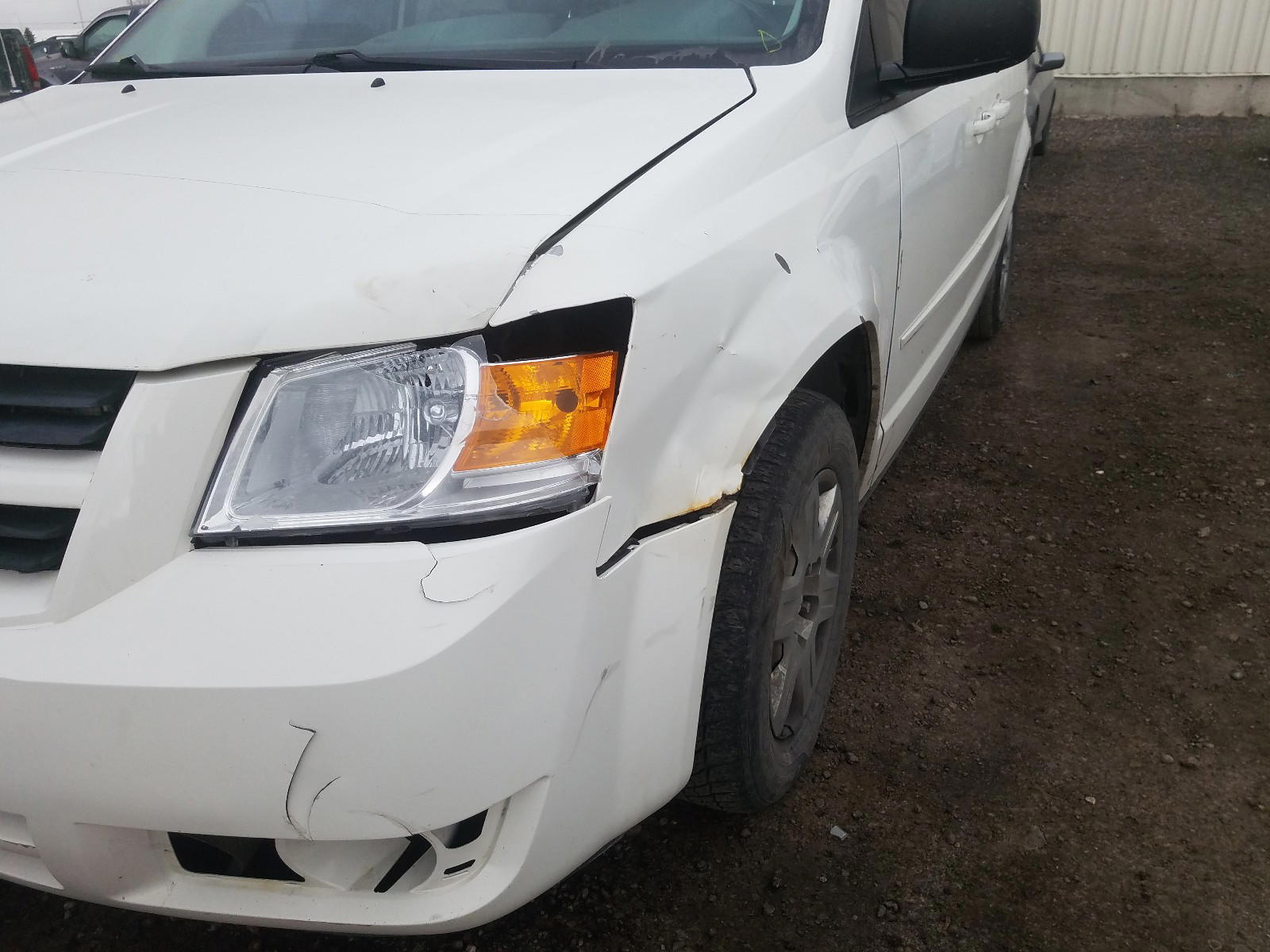 Photo 9 from auction – 2010 DODGE GRAND CARA with VIN 2D4RN4DE1AR465161