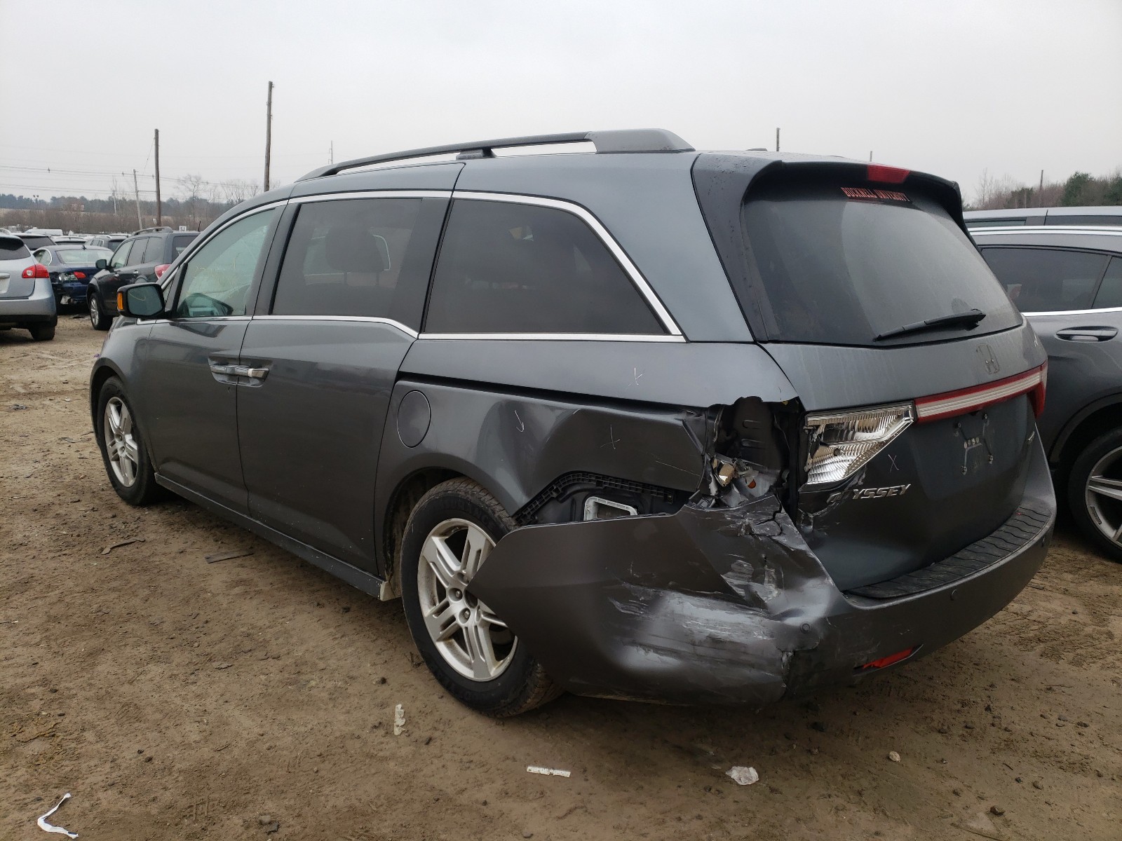 Photo 3 from auction – 2013 HONDA ODYSSEY TO with VIN 5FNRL5H97DB066048