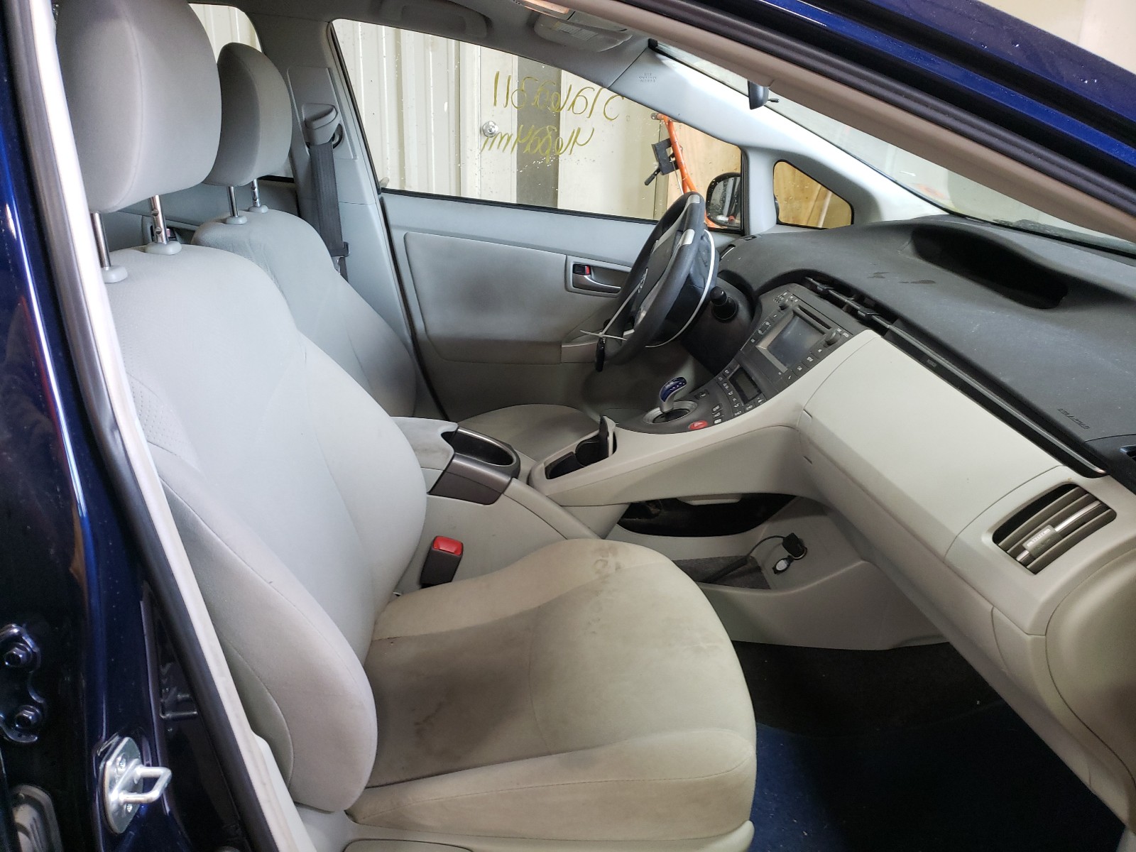 Zdjęcie 5 z aukcji – 2013 TOYOTA PRIUS z VIN JTDKN3DU8D1731204