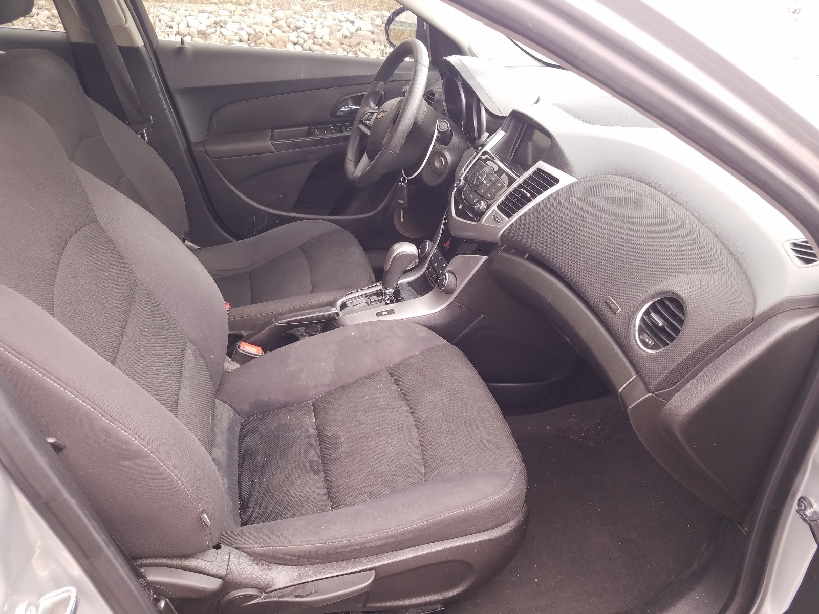 Photo 5 from auction – 2015 CHEVROLET CRUZE LT with VIN 1G1PC5SB3F7157578