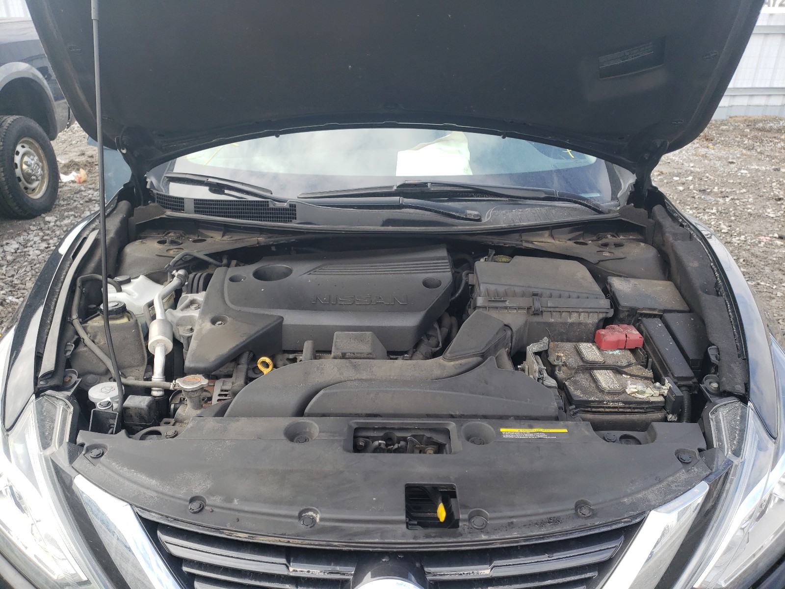 Photo 7 from auction – 2017 NISSAN ALTIMA 2.5 with VIN 1N4AL3AP1HN311739