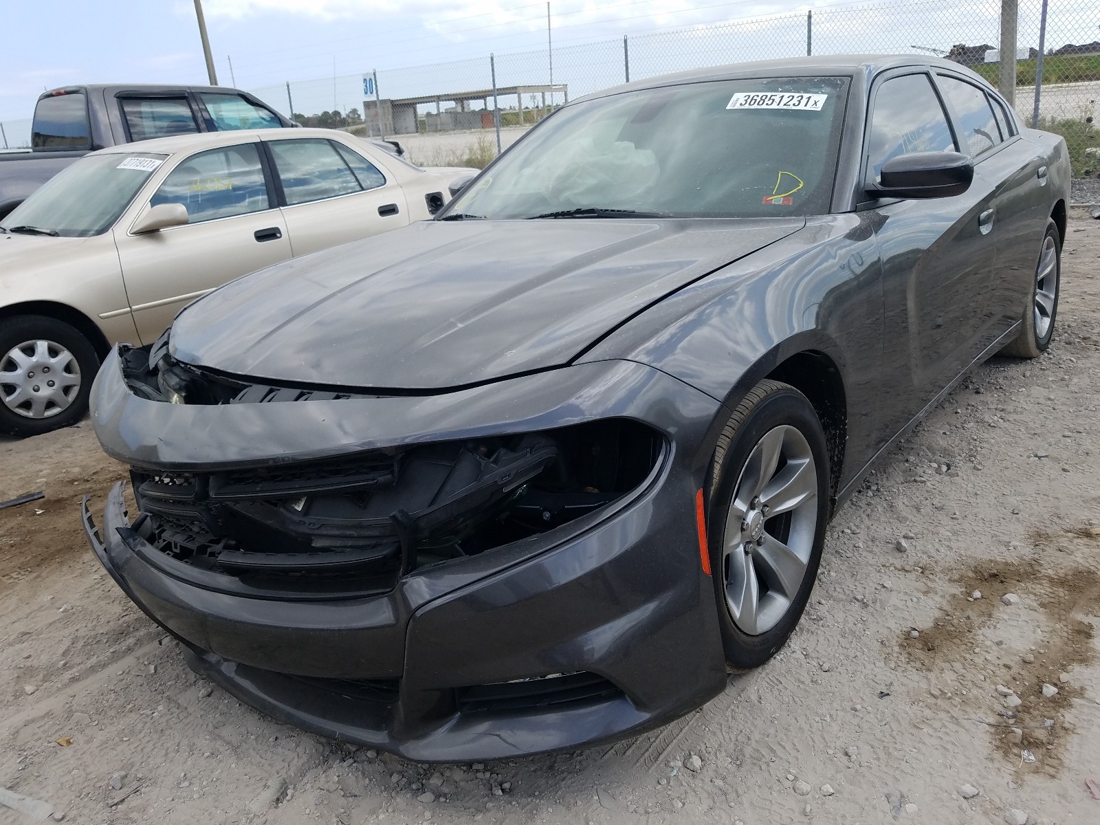 Photo 2 from auction – 2017 DODGE CHARGER SX with VIN 2C3CDXHG7HH530800