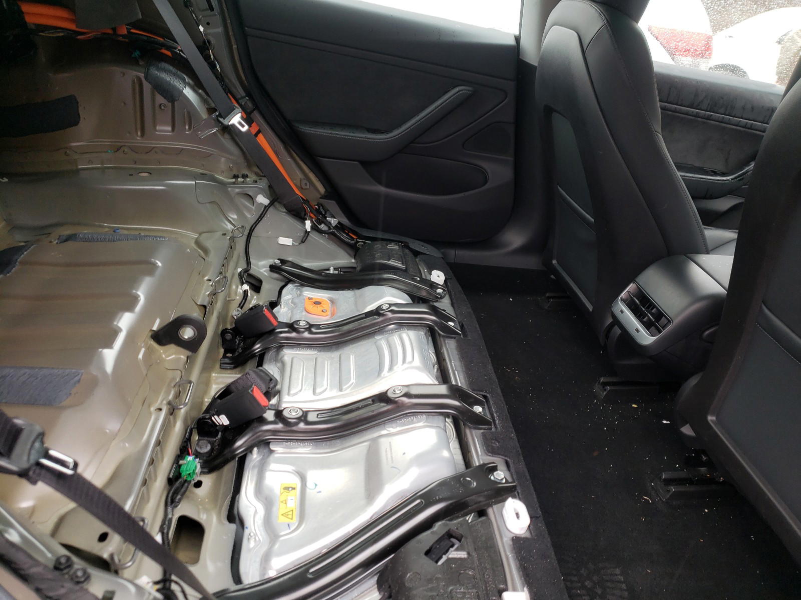 Photo 6 from auction – 2019 TESLA MODEL 3 with VIN 5YJ3E1EA7KF406402