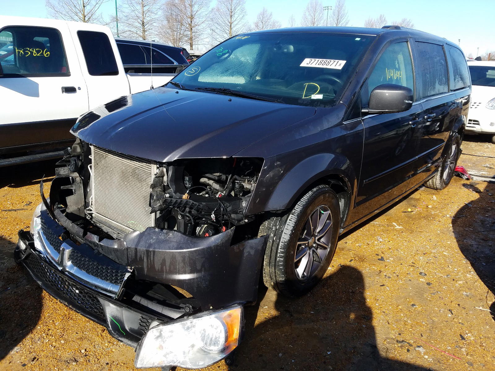 Photo 2 from auction – 2017 DODGE GRAND CARA with VIN 2C4RDGCG0HR678231