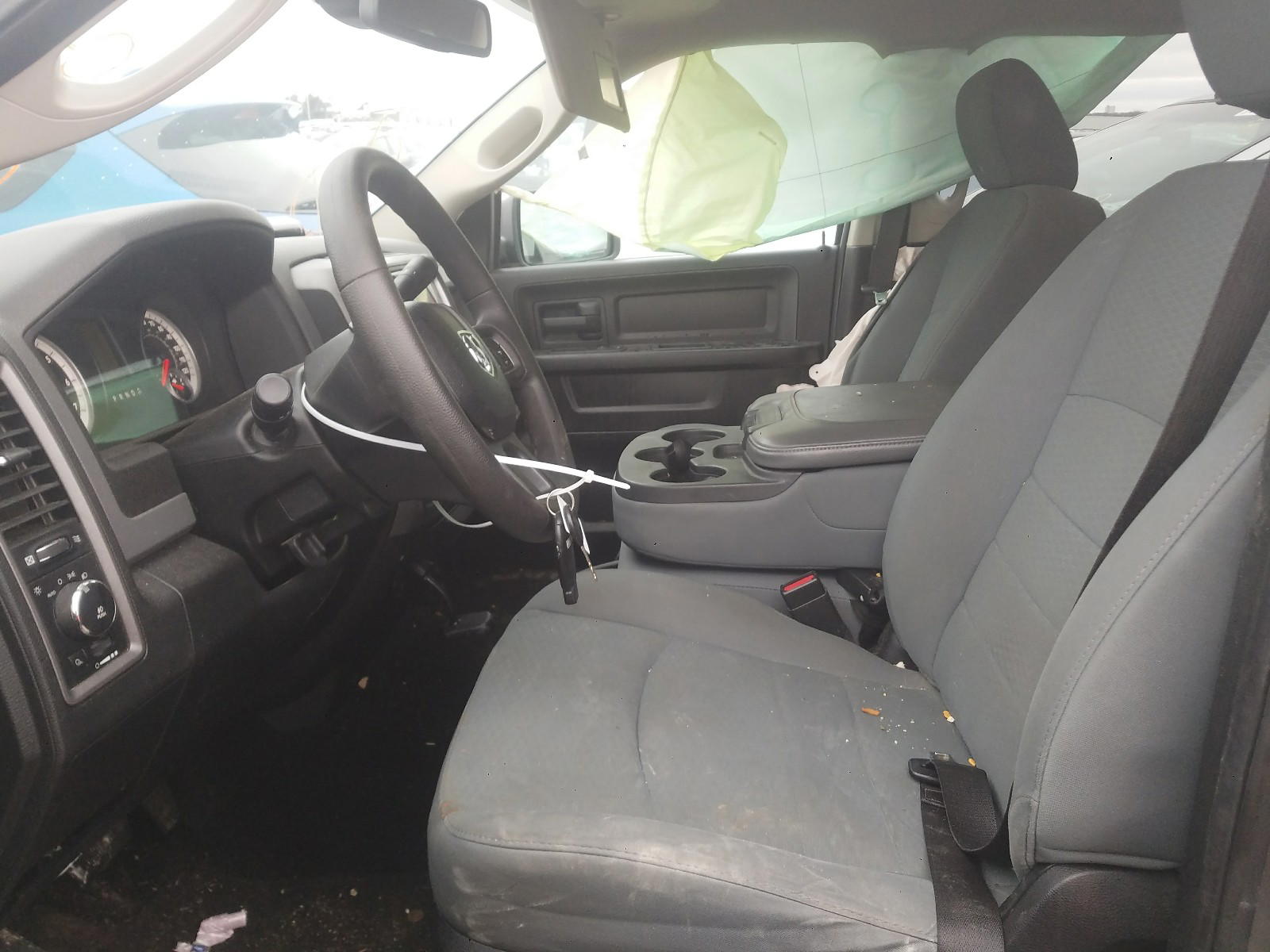 Photo 5 from auction – 2013 RAM 1500 ST with VIN 1C6RR6KT8DS527339