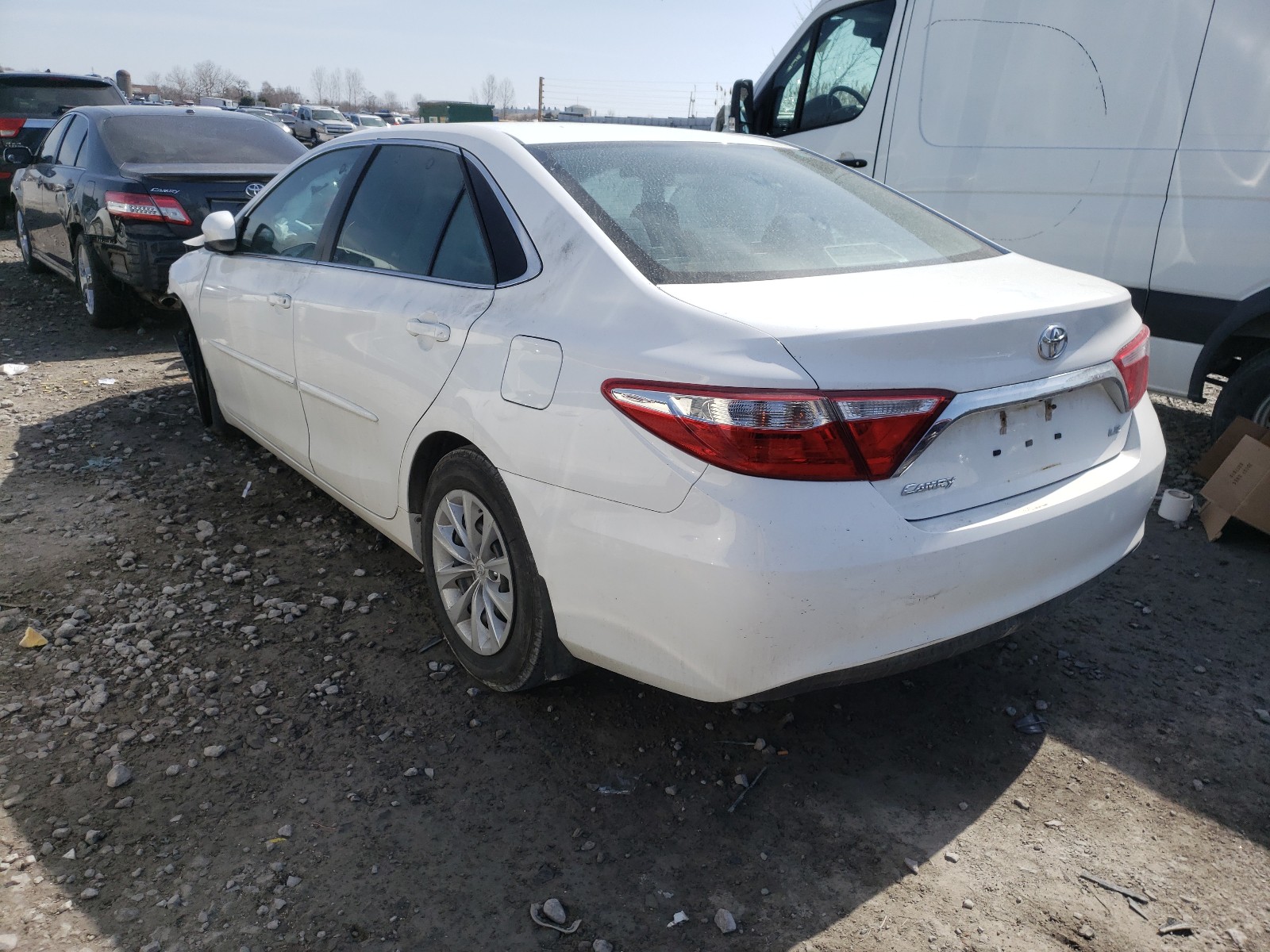Photo 3 from auction – 2017 TOYOTA CAMRY LE with VIN 4T1BF1FK3HU644081
