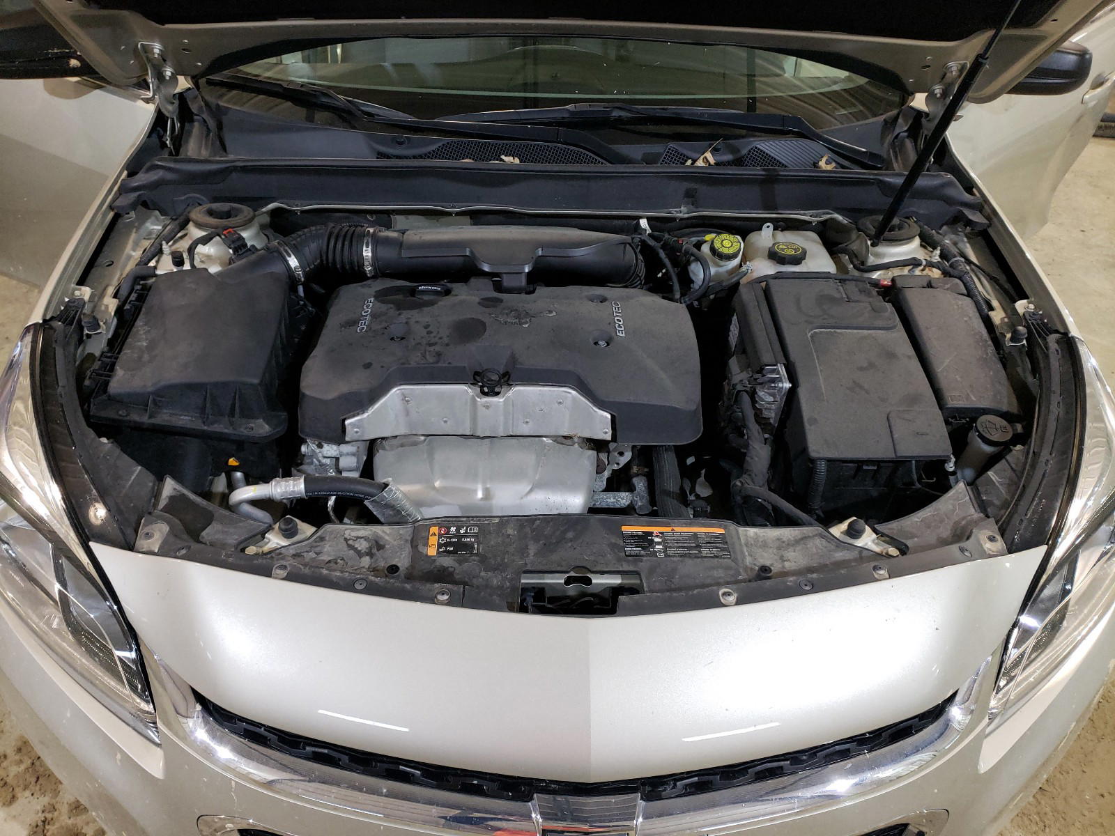 Photo 7 from auction – 2015 CHEVROLET MALIBU with VIN 1G11B5SL8FF266772