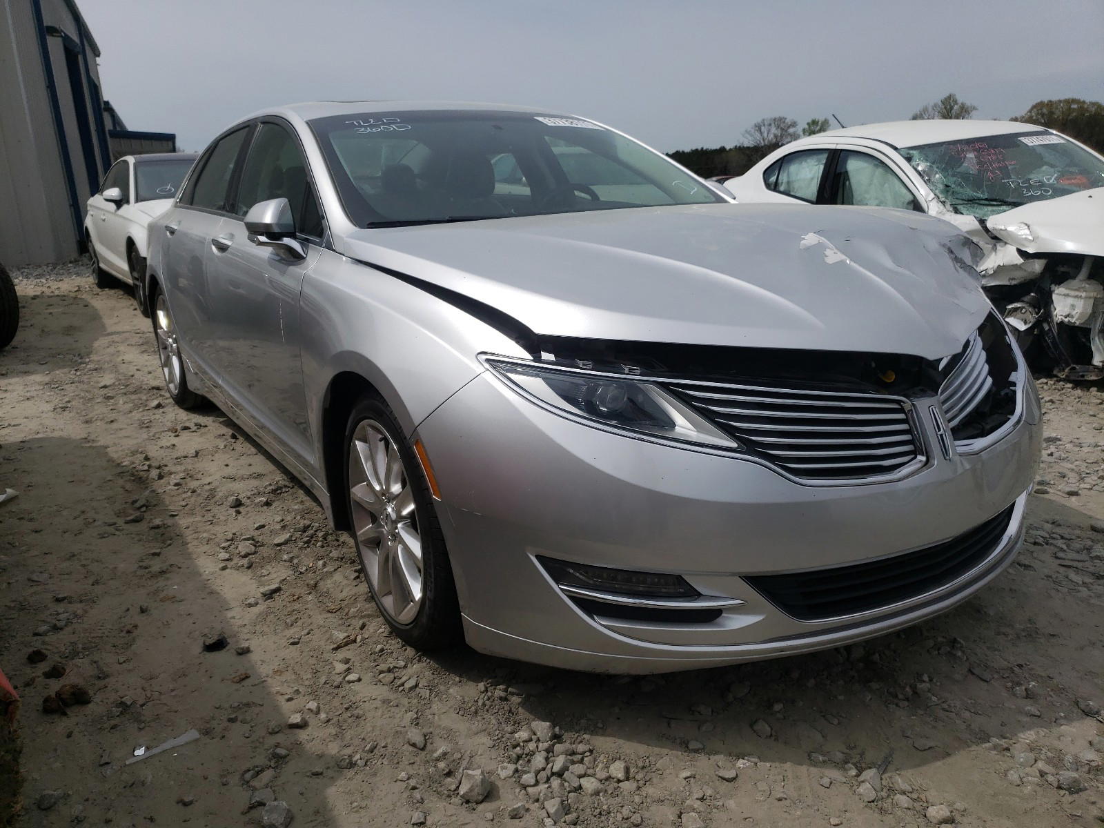 LINCOLN MKZ 2015 with VIN 3LN6L2G96FR618087 - Photo from auction