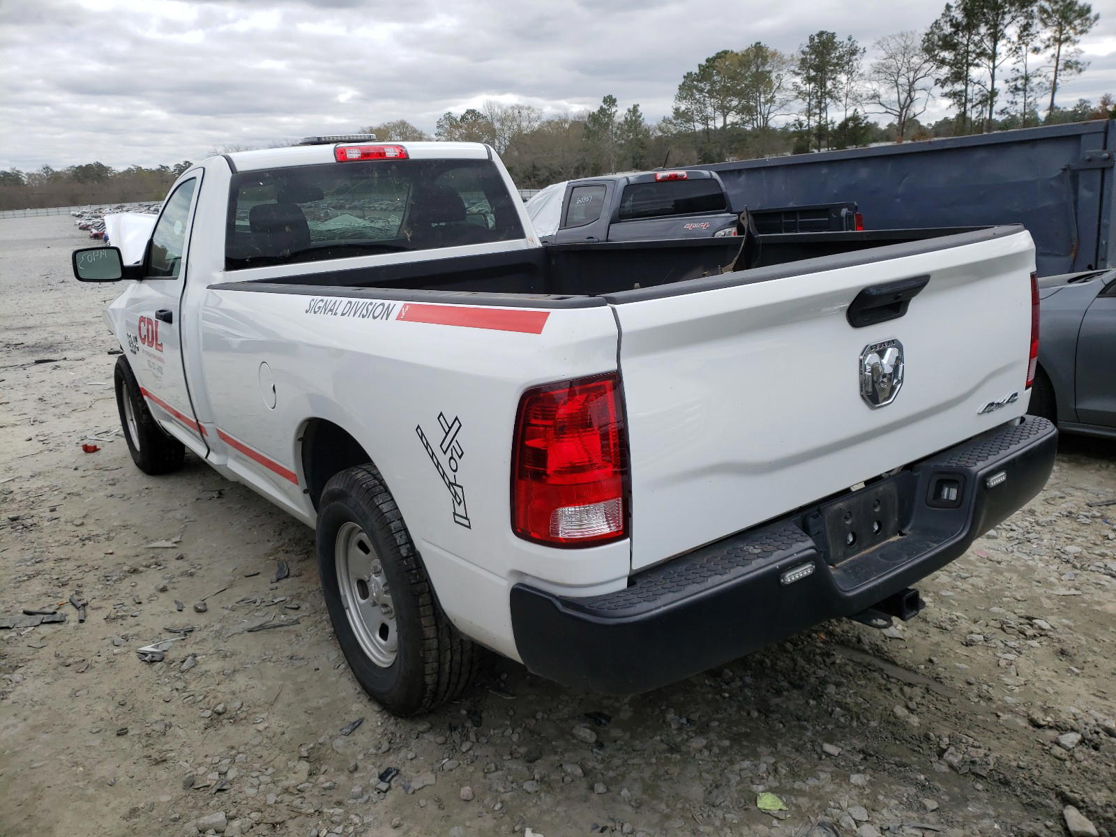 Photo 3 from auction – 2019 RAM 1500 CLASS with VIN 3C6JR6DG7KG510355