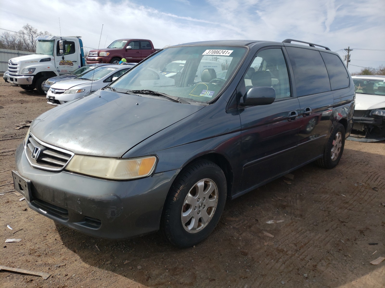 Photo 2 from auction – 2004 HONDA ODYSSEY EX with VIN 5FNRL18934B038658