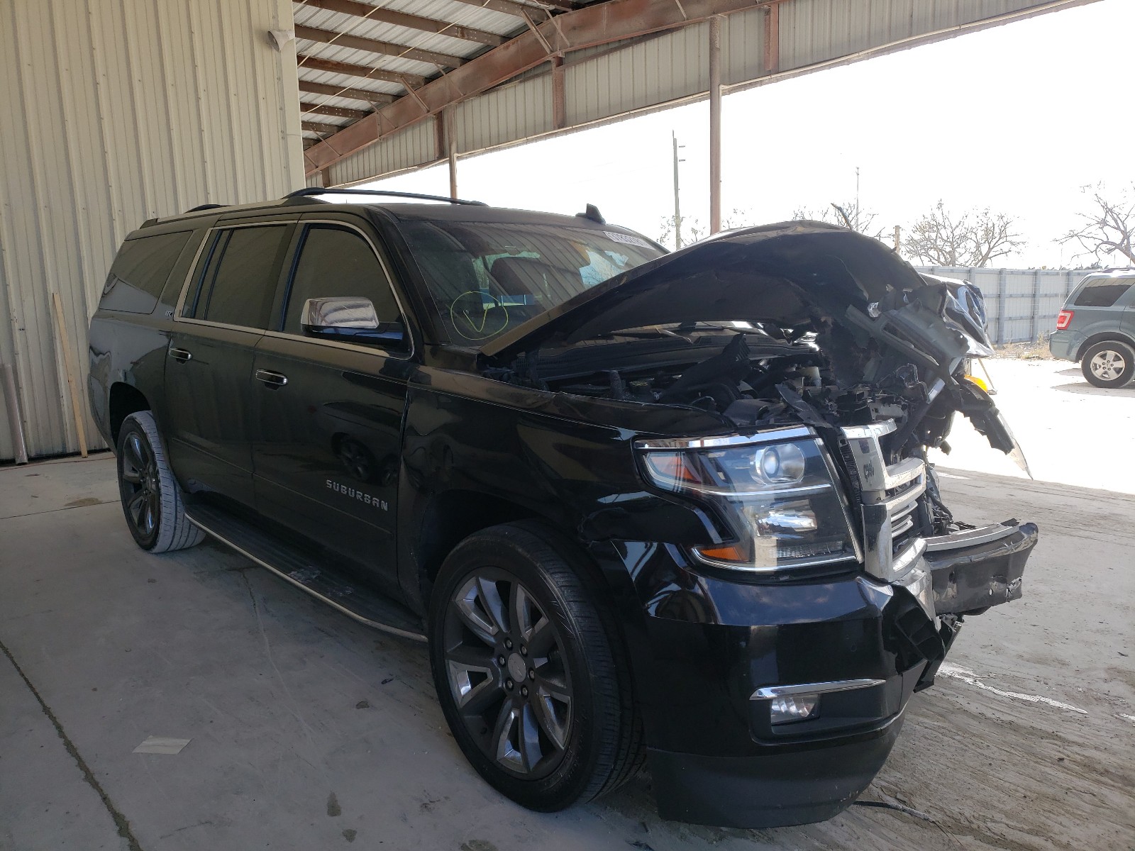 CHEVROLET SUBURBAN 2015 with VIN 1GNSKKKC7FR622015 - Photo from auction