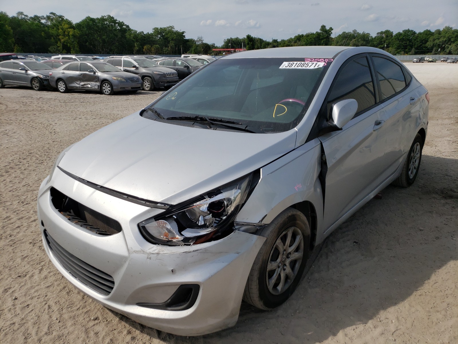 Photo 2 from auction – 2014 HYUNDAI ACCENT GLS with VIN KMHCT4AE4EU627074