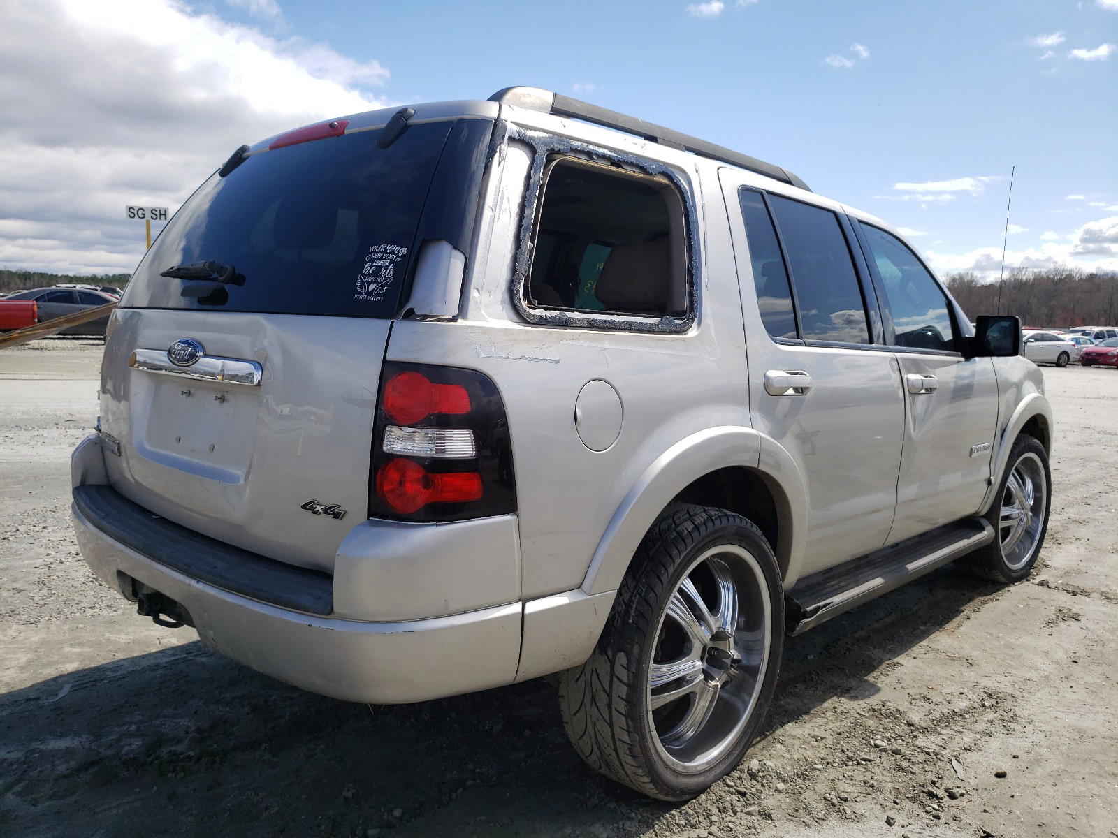 Photo 4 from auction – 2008 FORD EXPLORER X with VIN 1FMEU73E28UA63465