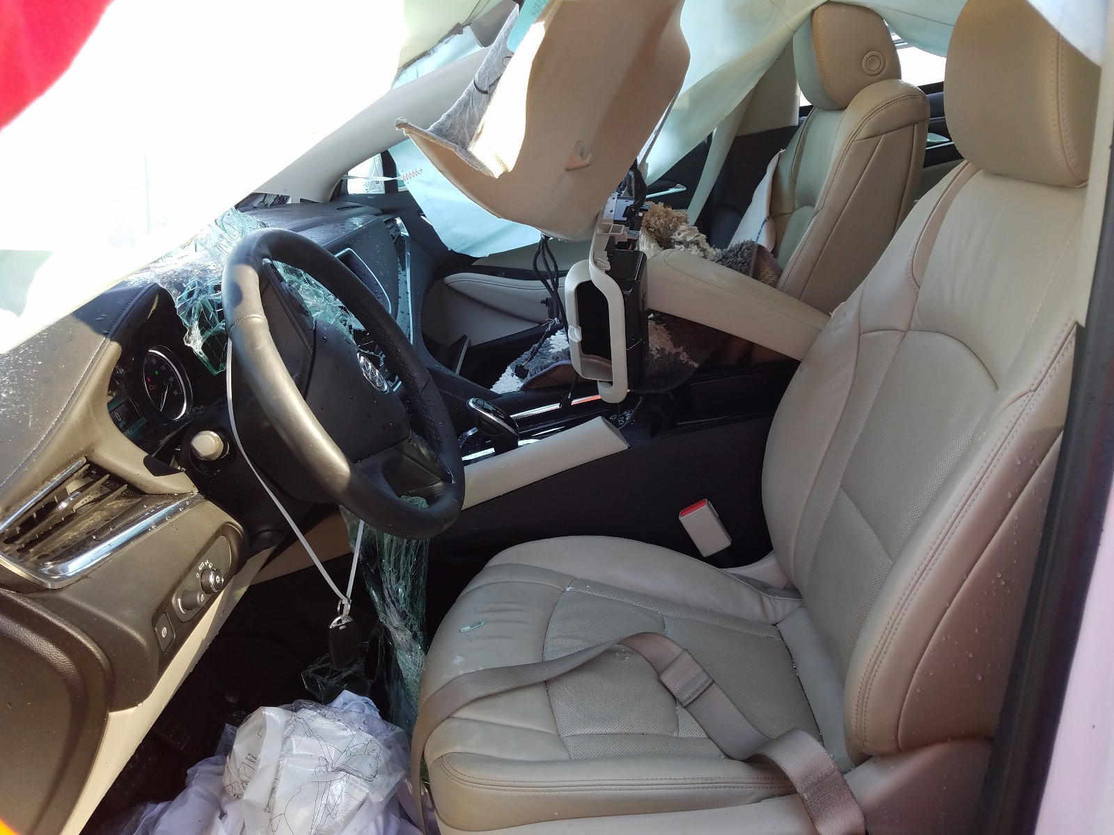 Photo 5 from auction – 2018 BUICK ENCLAVE PR with VIN 5GAERCKW9JJ148983