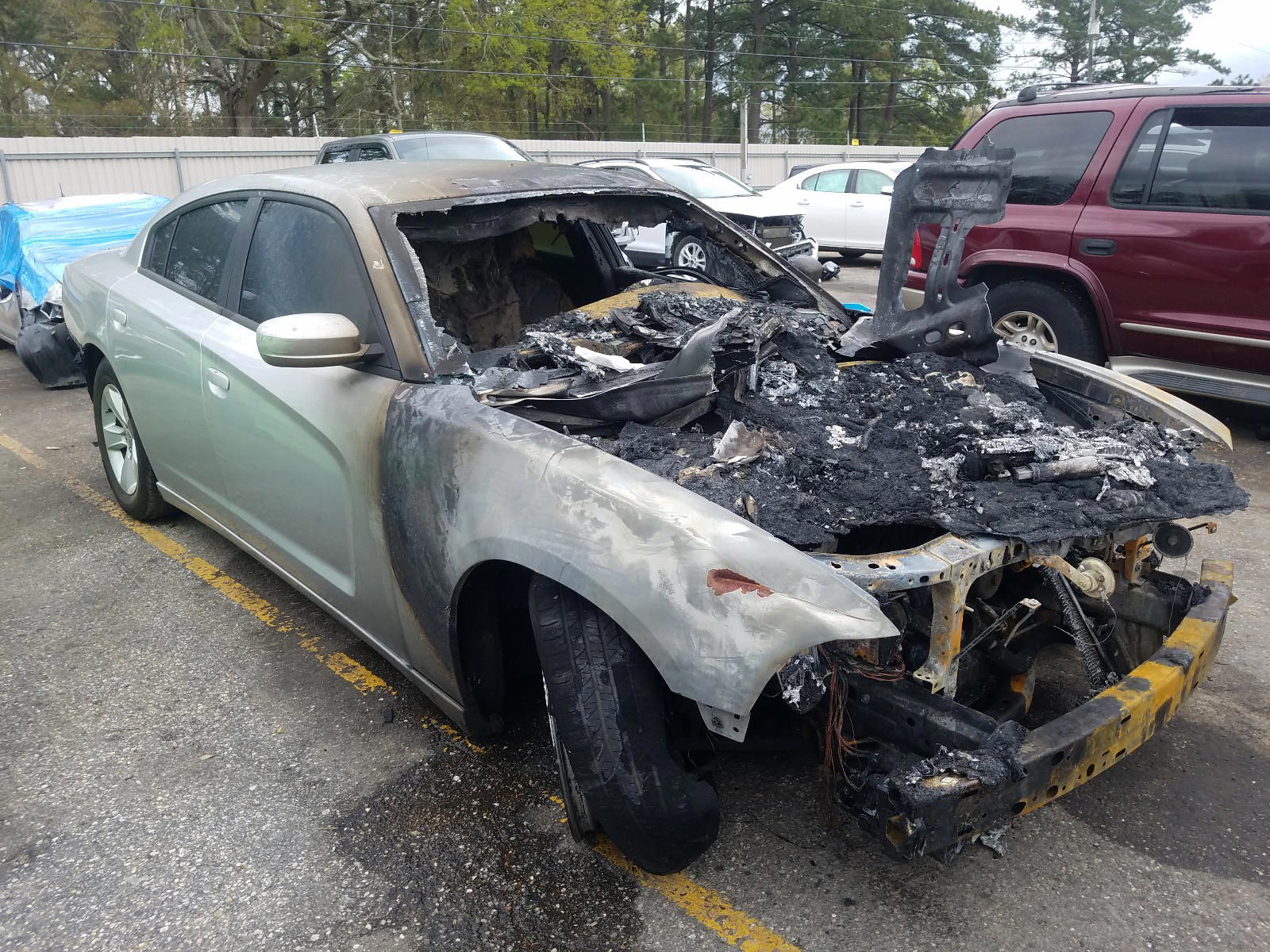 DODGE CHARGER SE 2012 with VIN 2C3CDXBG4CH185517 - Photo from auction