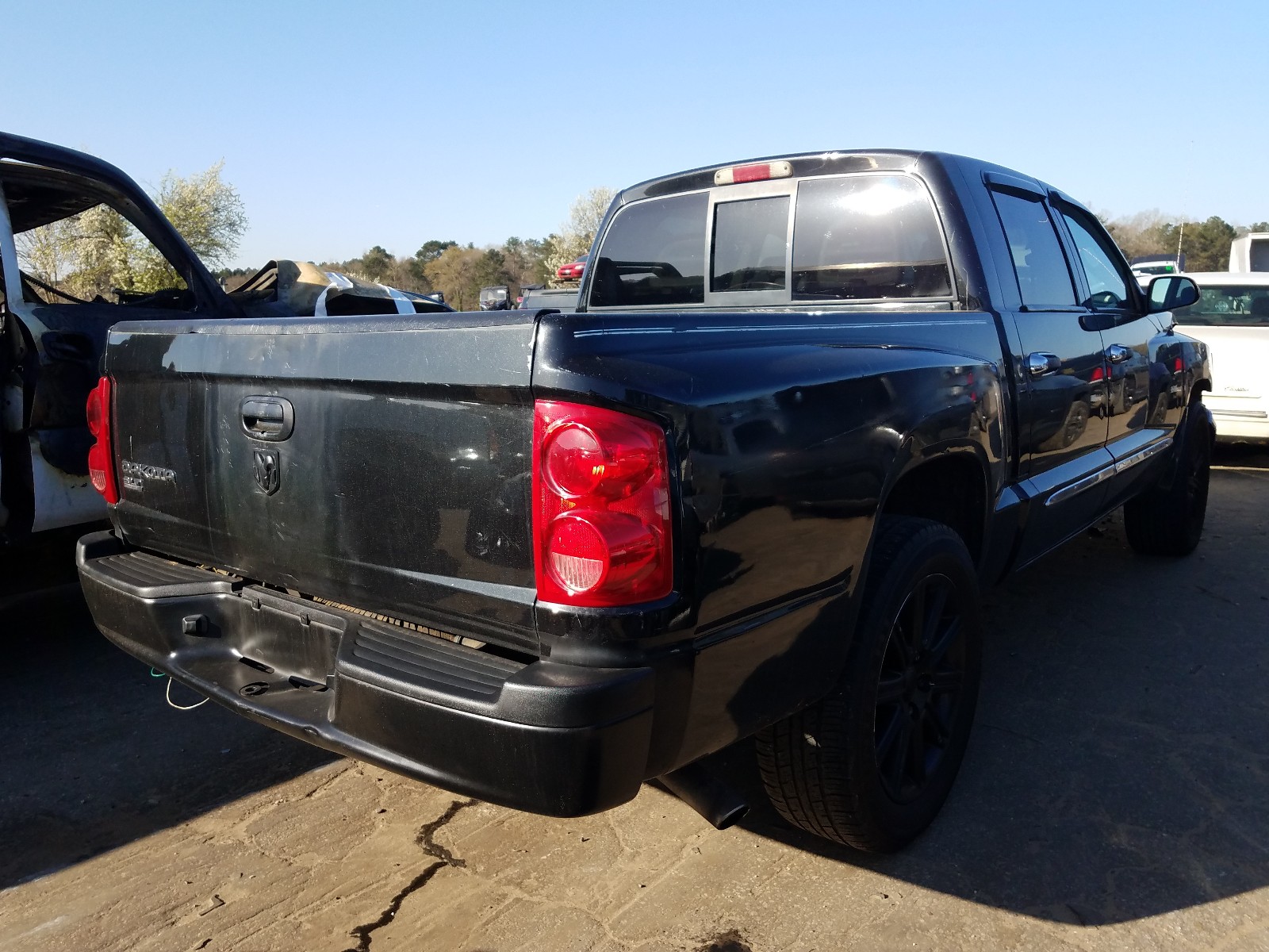 Photo 4 from auction – 2007 DODGE DAKOTA QUA with VIN 1D7HE48K97S180987