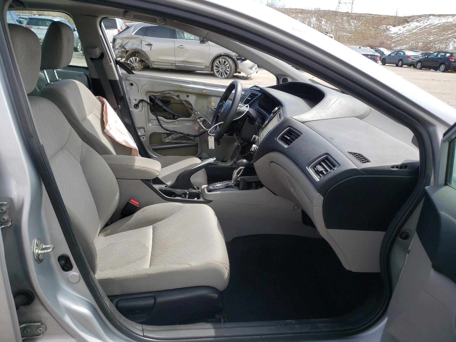 Photo 5 from auction – 2014 HONDA CIVIC EX with VIN 2HGFB2F89EH524927